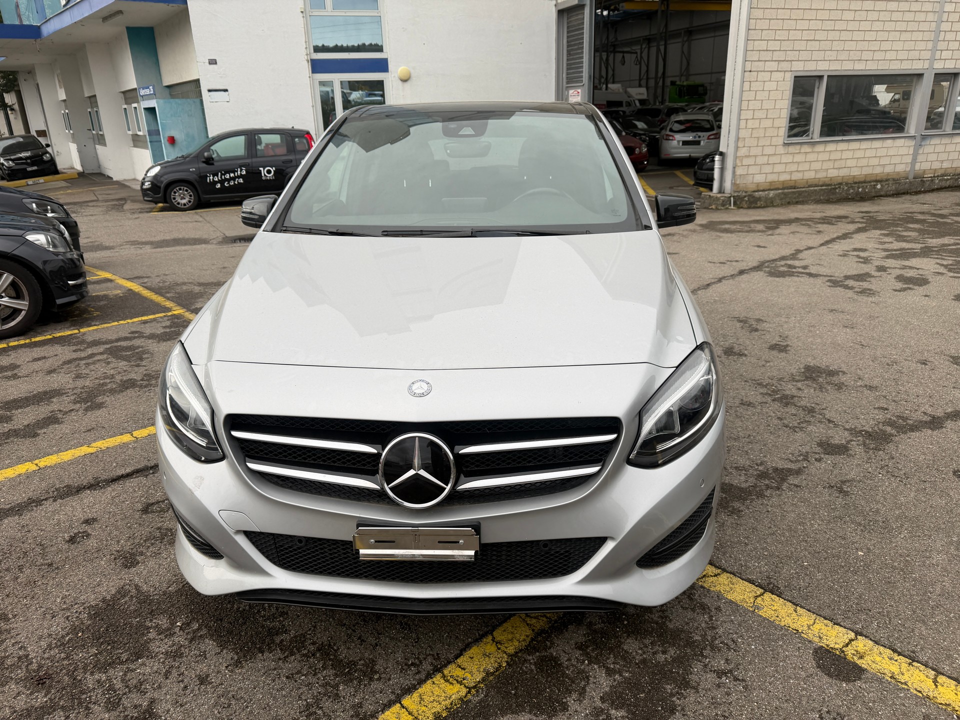 MERCEDES-BENZ B 220 CDI Urban 4Matic 7G-DCT-image-1