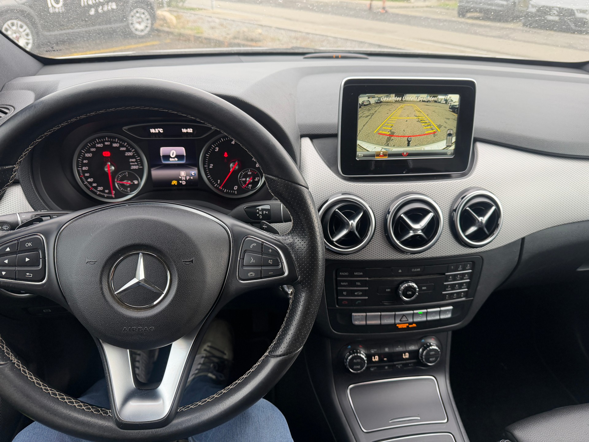 MERCEDES-BENZ B 220 CDI Urban 4Matic 7G-DCT-image-15