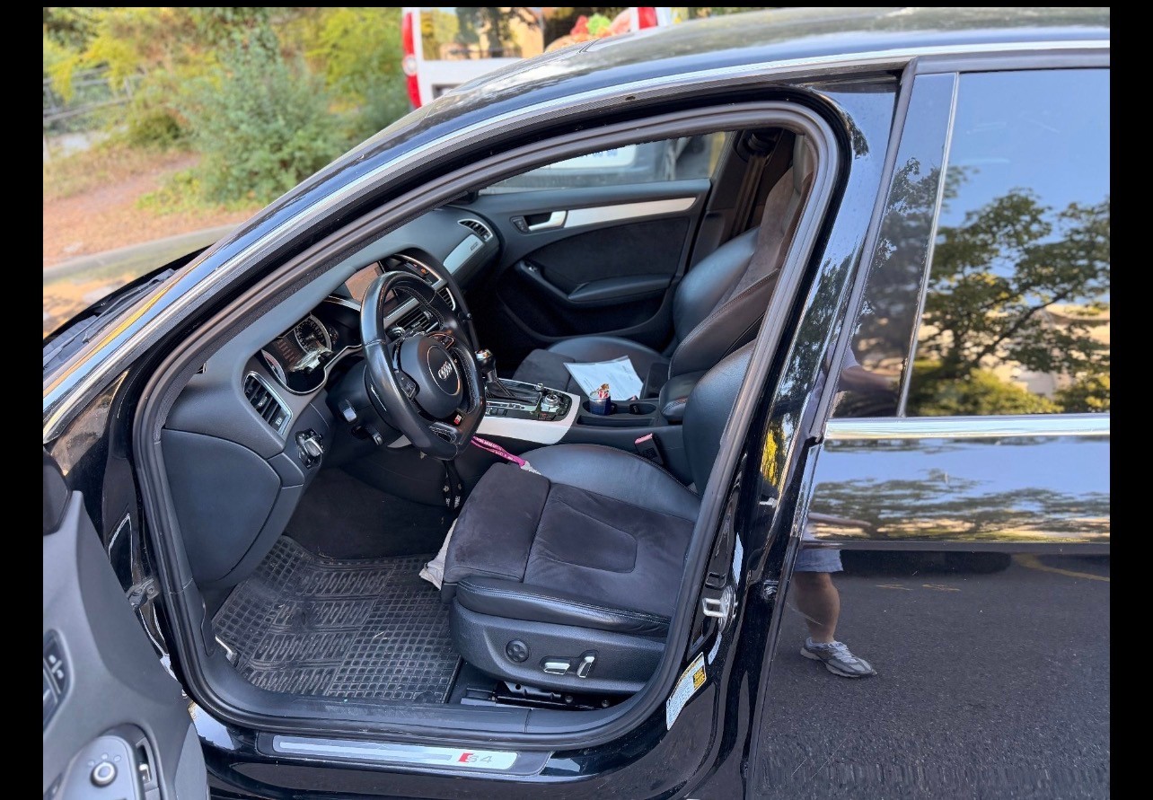 AUDI S4 Limousine 3.0 TFSI quattro S-tronic-image-10
