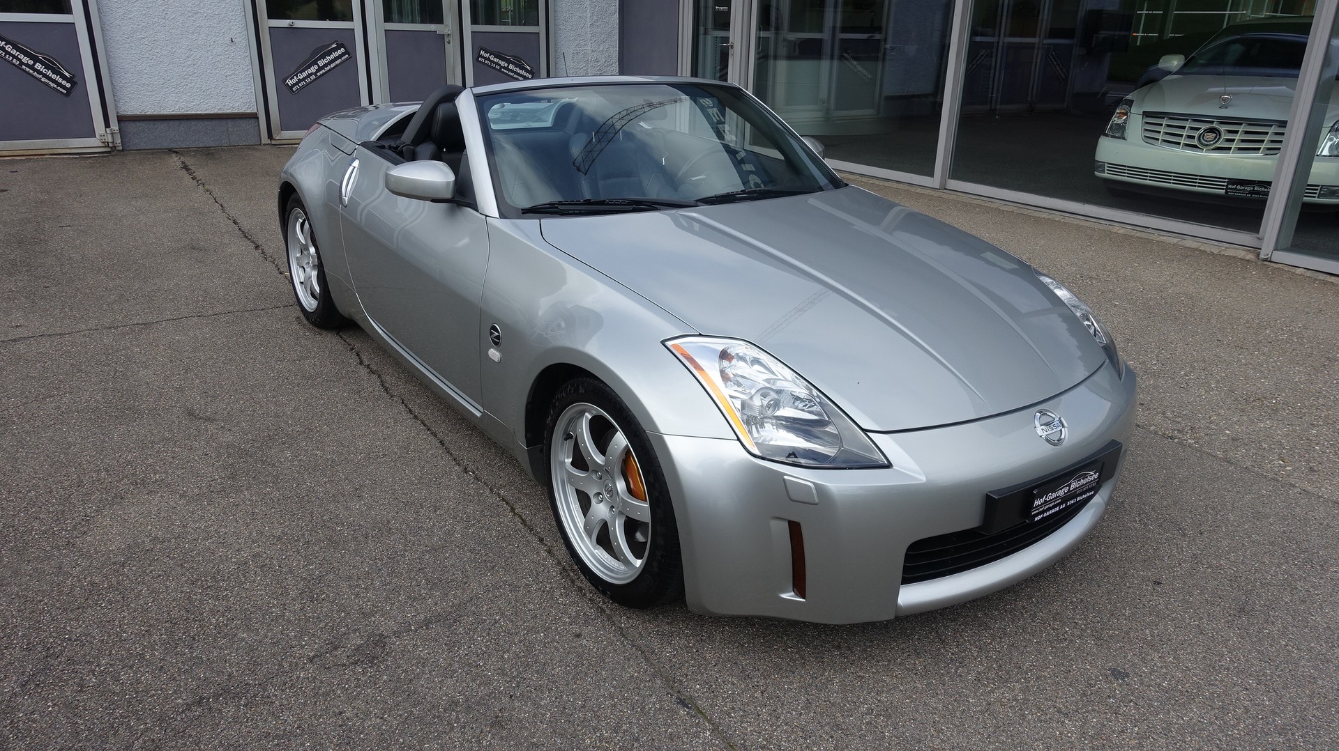 NISSAN 350 Z Roadster Pack-image-0
