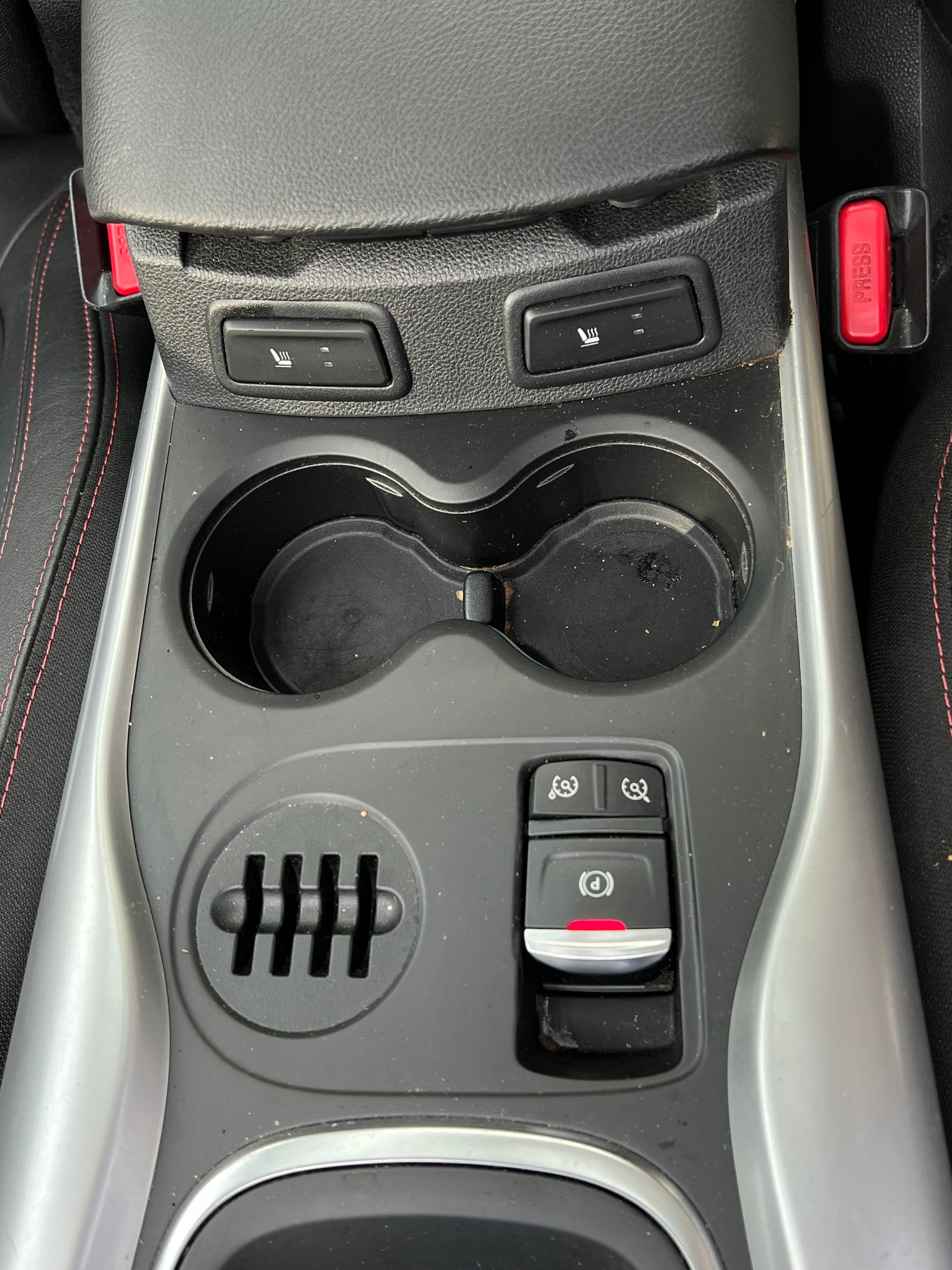 RENAULT Kadjar 1.2 16V Turbo Swiss Edition EDC-image-15