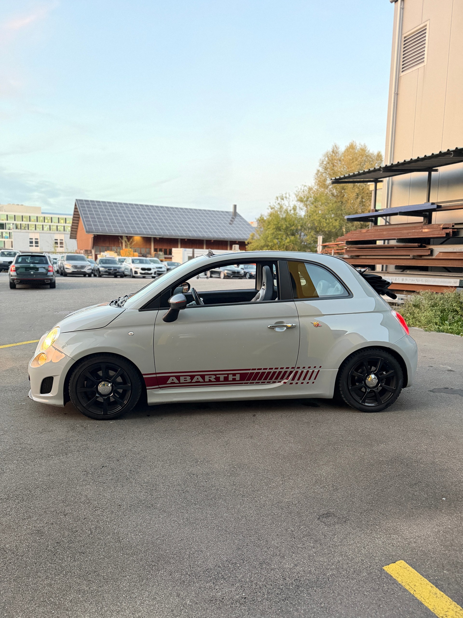 FIAT 500 1.4 16V Turbo Abarth Dualogic-image-3