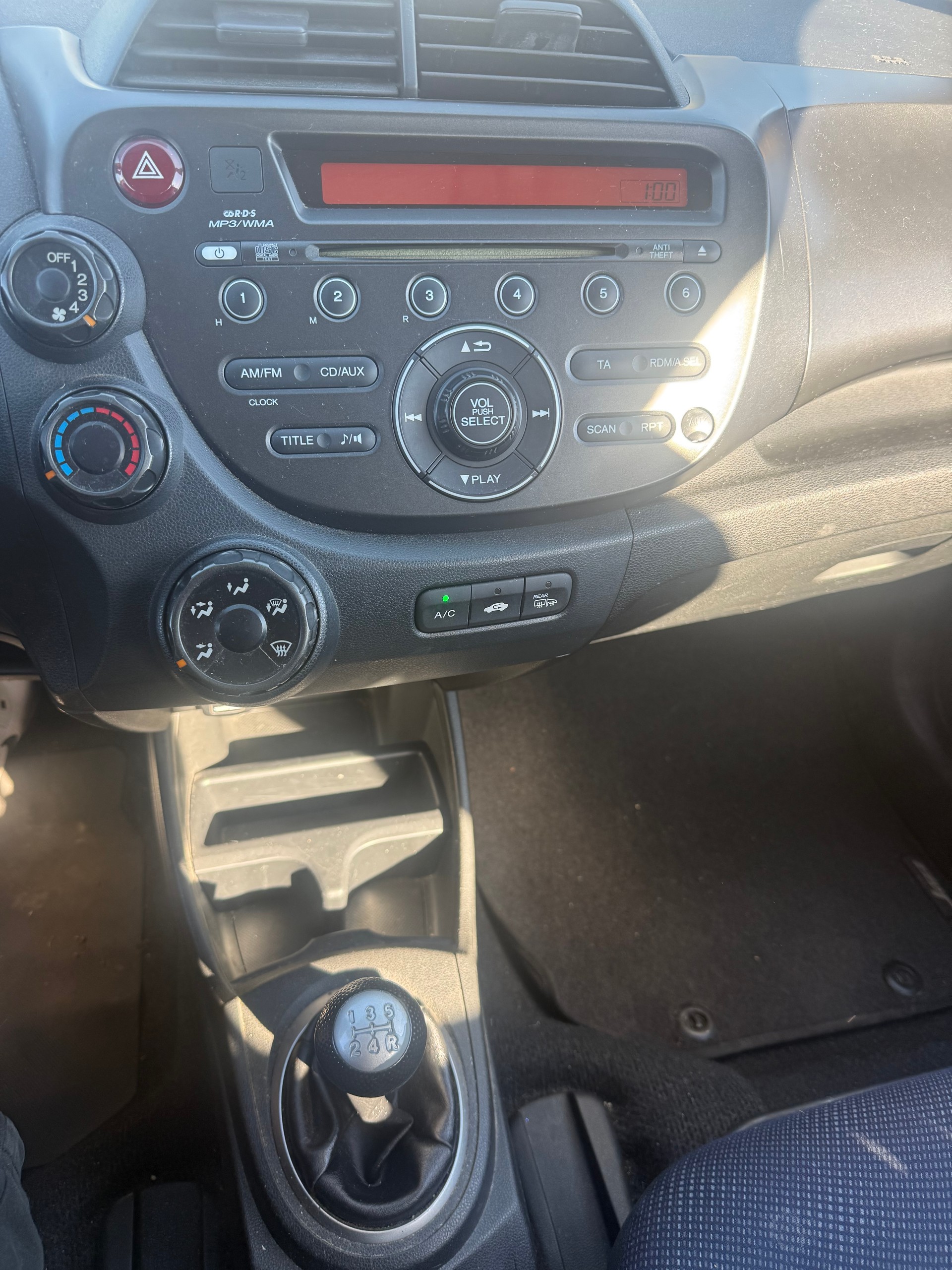 HONDA Jazz 1.2i Trend-image-7