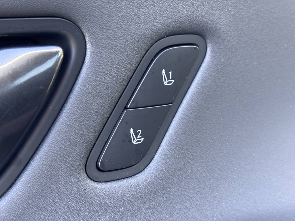 HYUNDAI Kona 1.6 GDi Hybrid N-Line-image-12