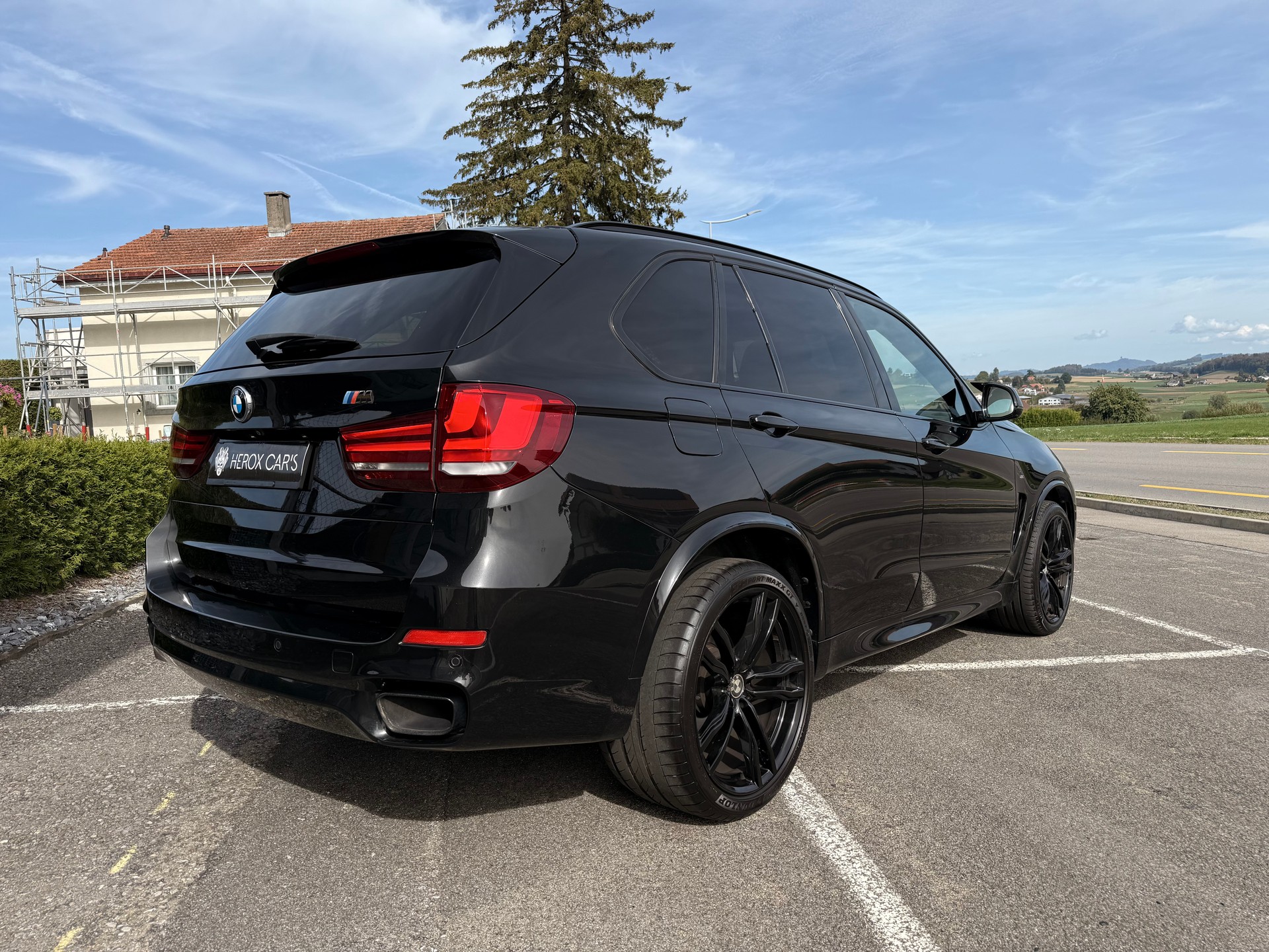 BMW X5 xDrive M50d ** Frisch ab MFK + Grossem Service inkl. Bremse, Diff. & 4x4 **-image-17