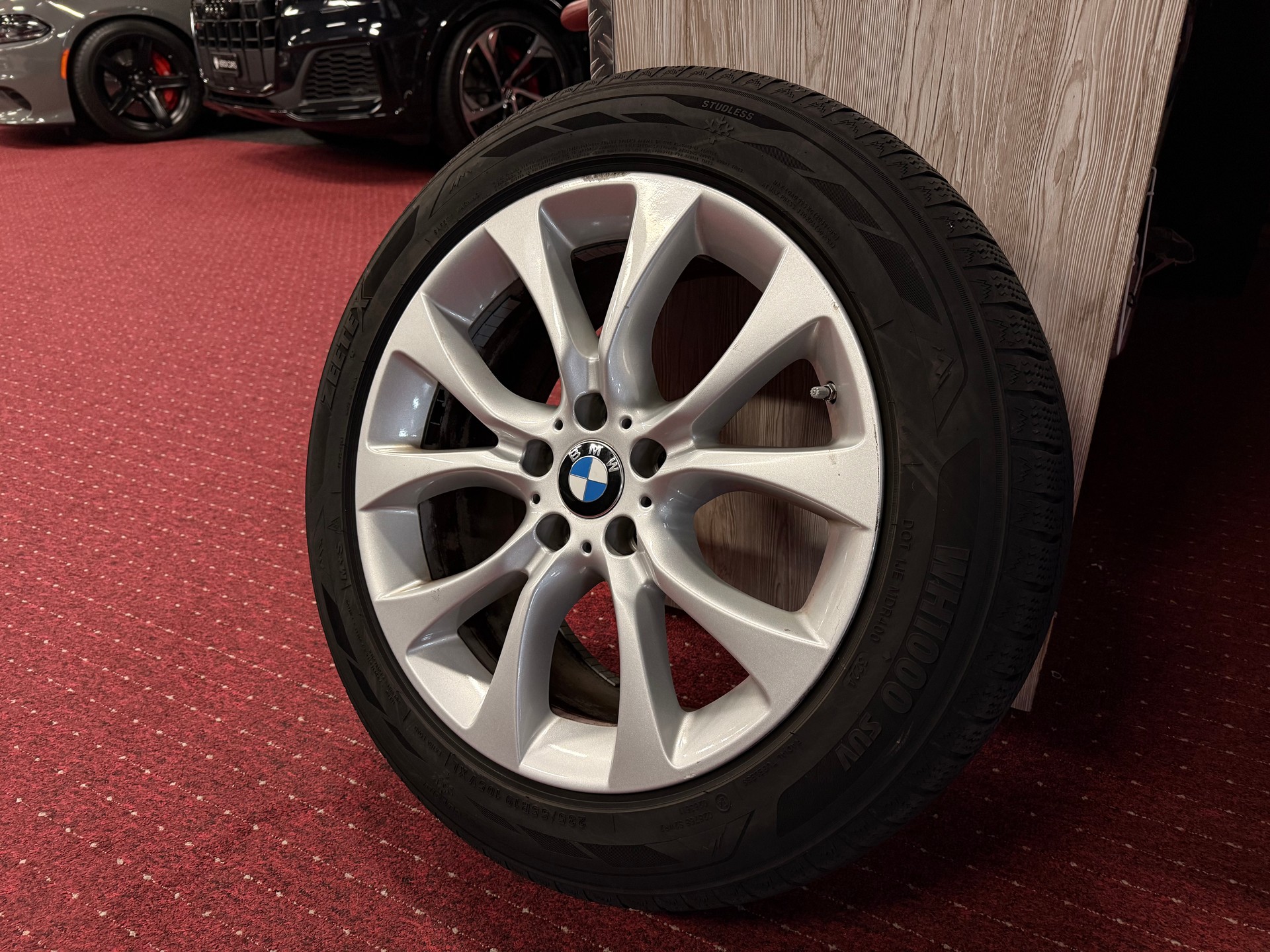BMW X5 xDrive M50d ** Frisch ab MFK + Grossem Service inkl. Bremse, Diff. & 4x4 **-image-20