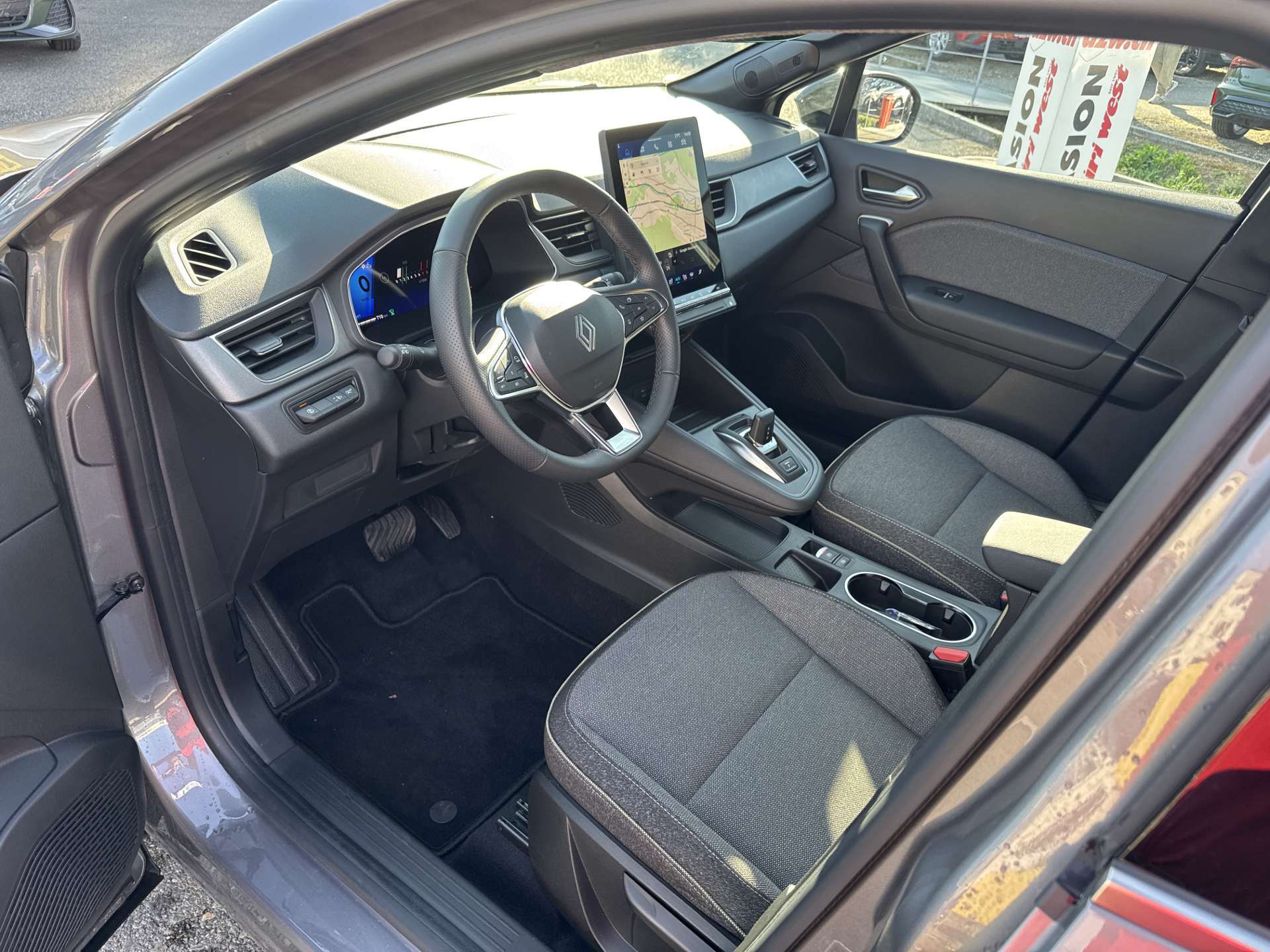 RENAULT Symbioz 1.4 Techno EDC-Automat-image-5