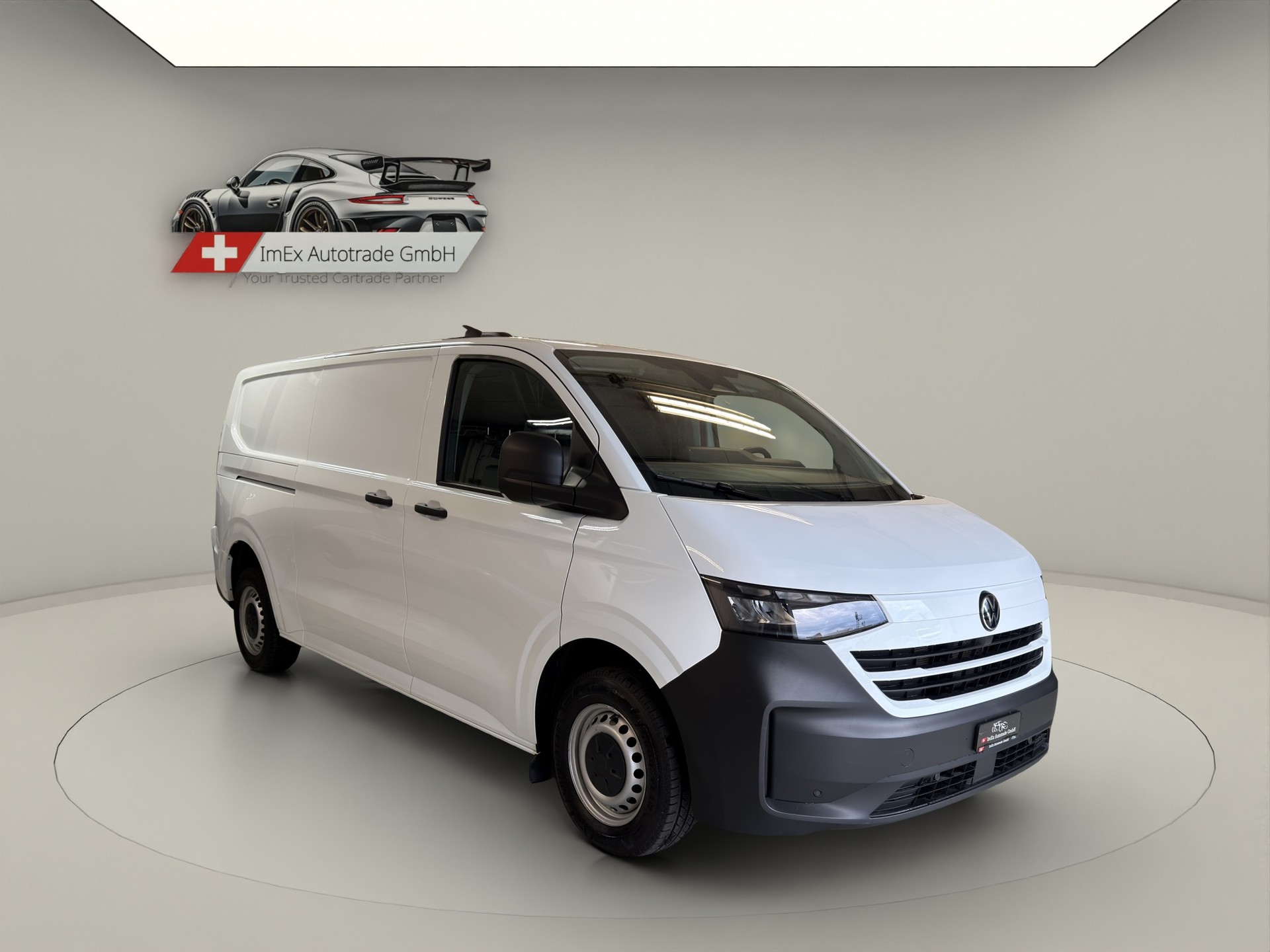 VW Transporter 2.0 TDI Lang-image-4