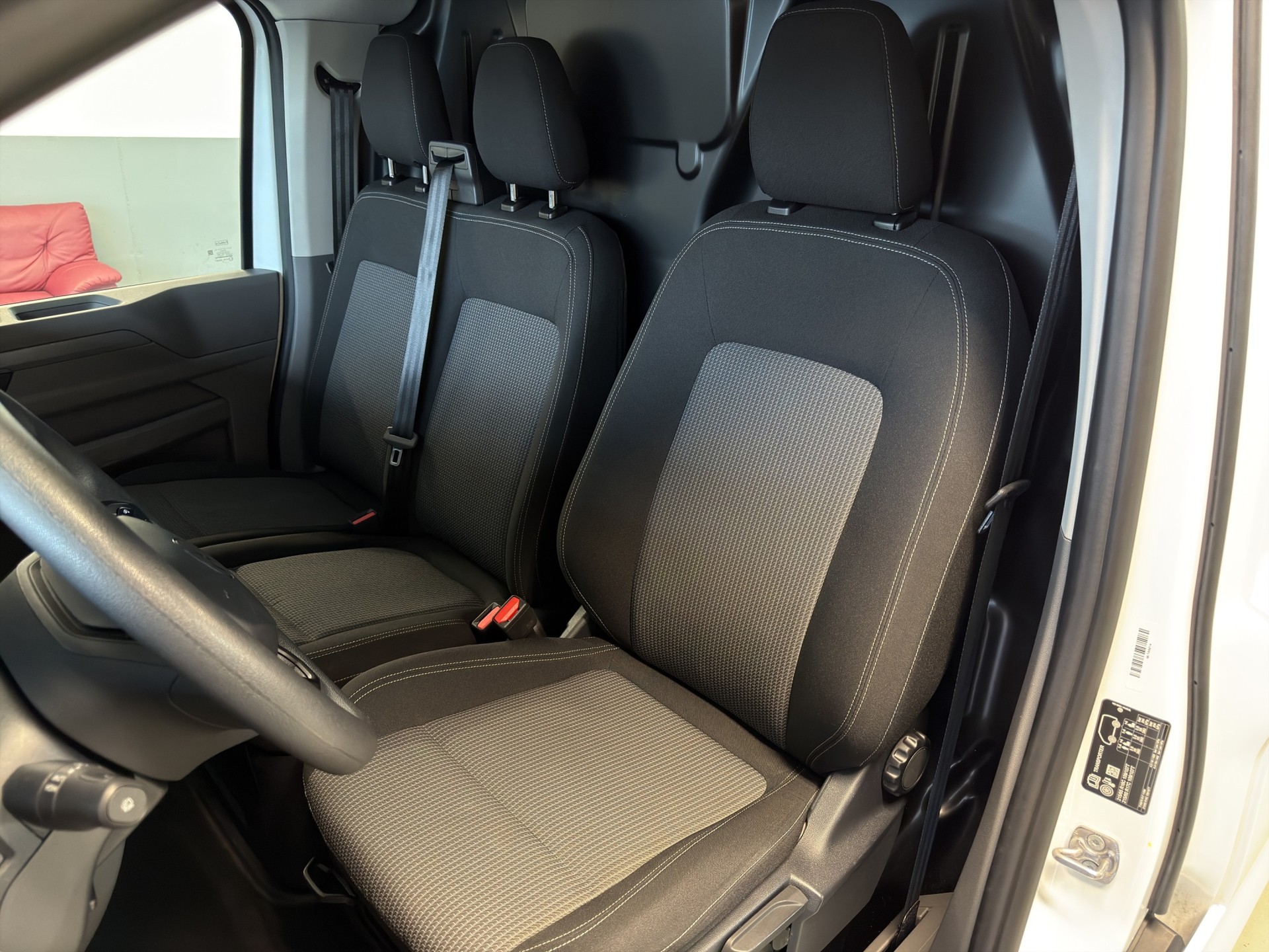 VW Transporter 2.0 TDI Lang-image-15