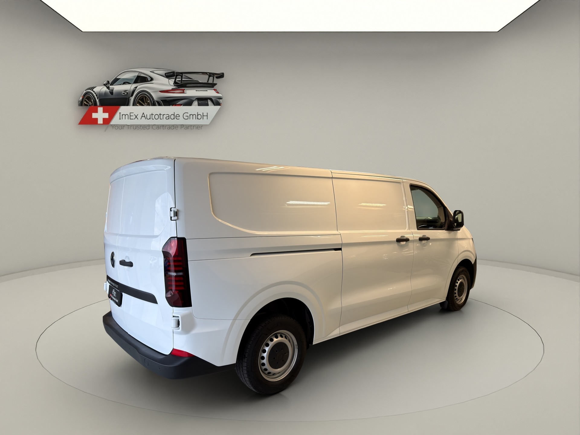 VW Transporter 2.0 TDI Lang-image-3