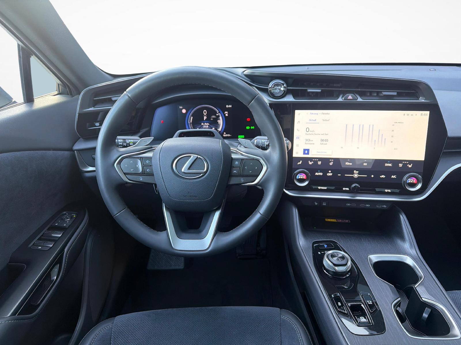 LEXUS RZ 450e Excellence-image-14