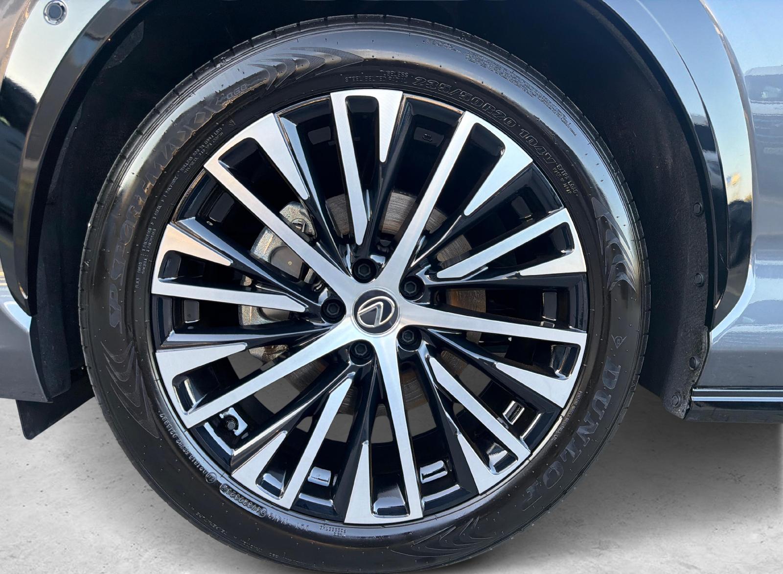 LEXUS RZ 450e Excellence-image-10