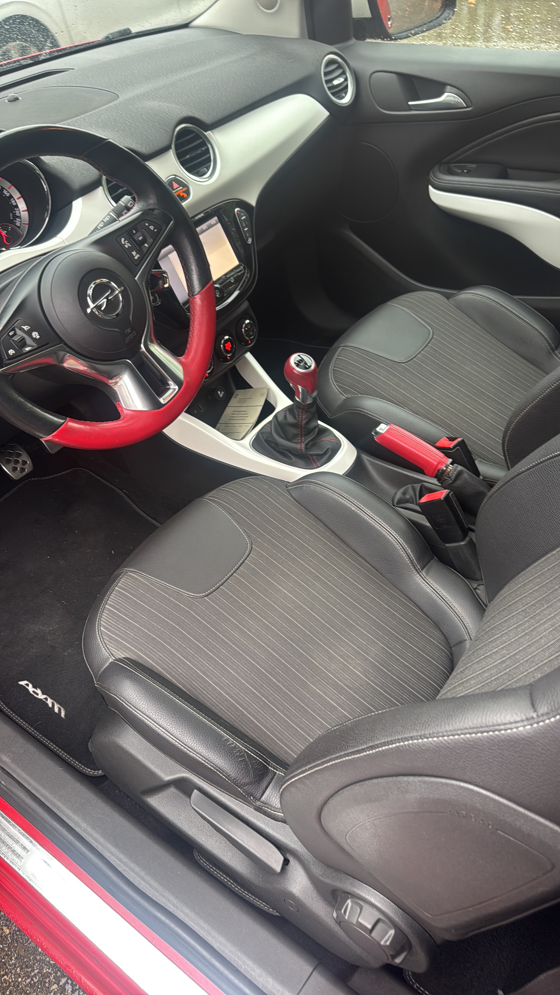 OPEL Adam 1.4 ecoFLEX SLAM-image-1