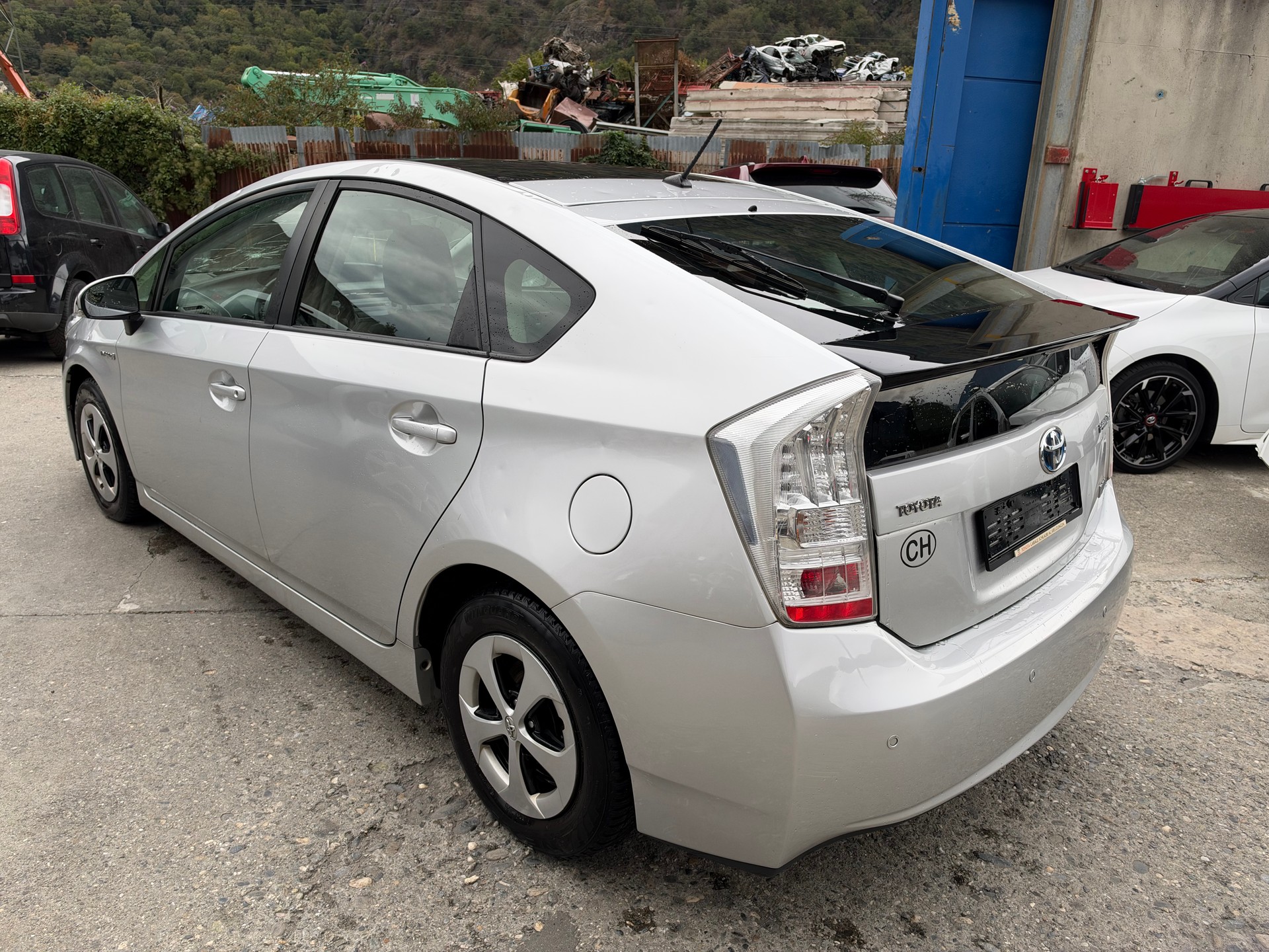 TOYOTA Prius 1.8 16V HSD Sol-image-7