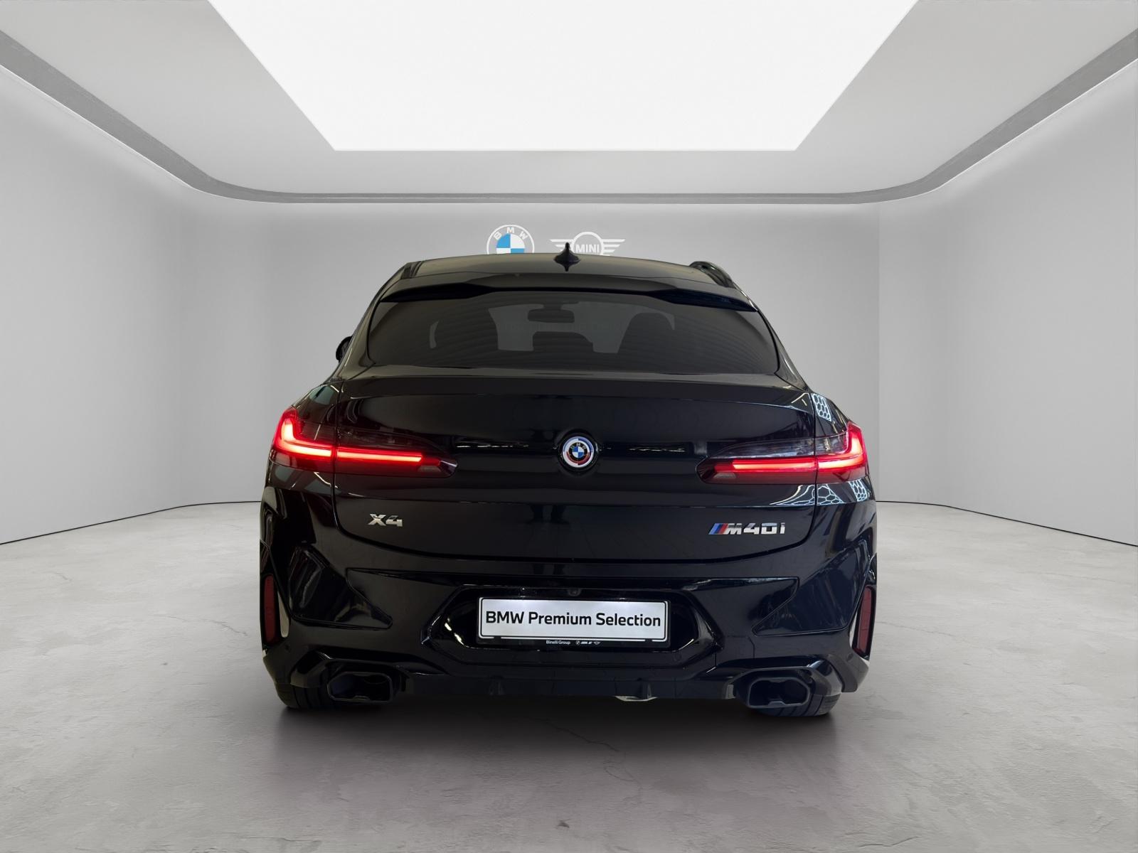 BMW X4 M40i-image-3