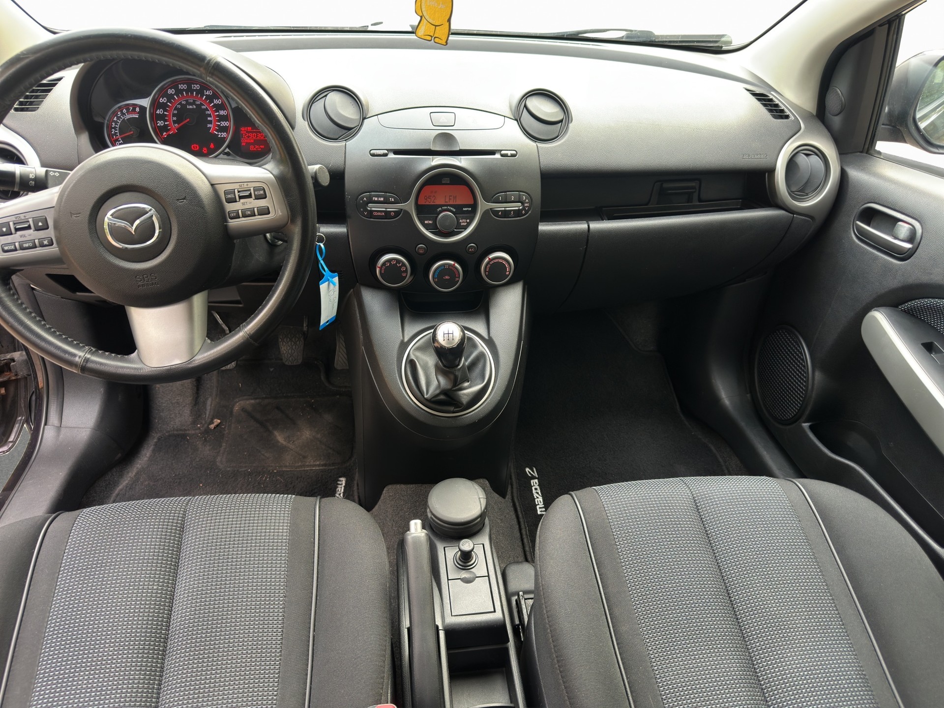 MAZDA 2 1.5i 16V Sport-image-8