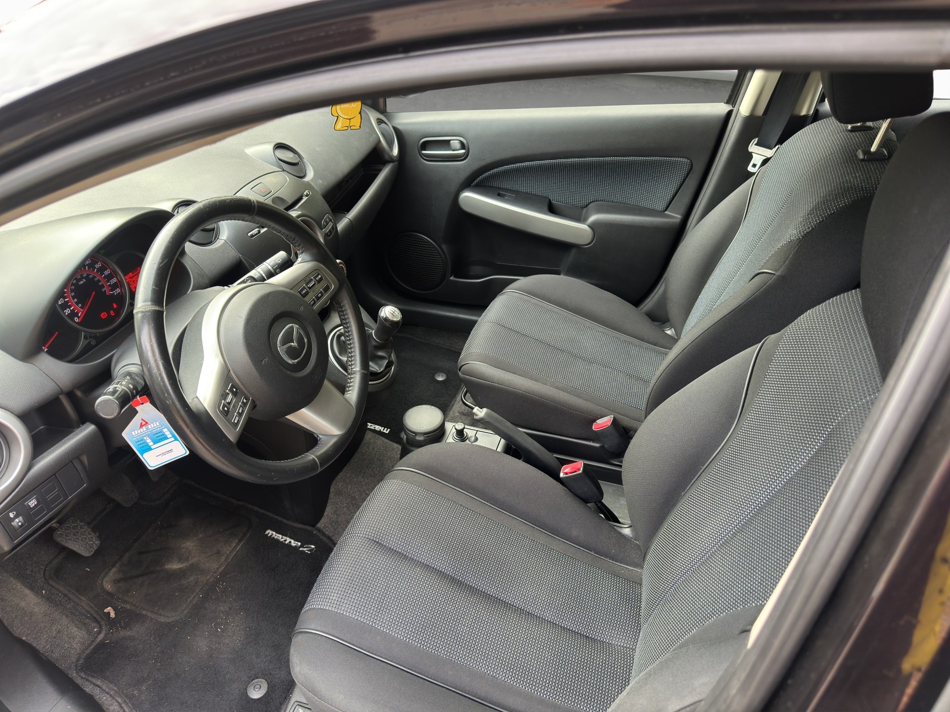 MAZDA 2 1.5i 16V Sport-image-9