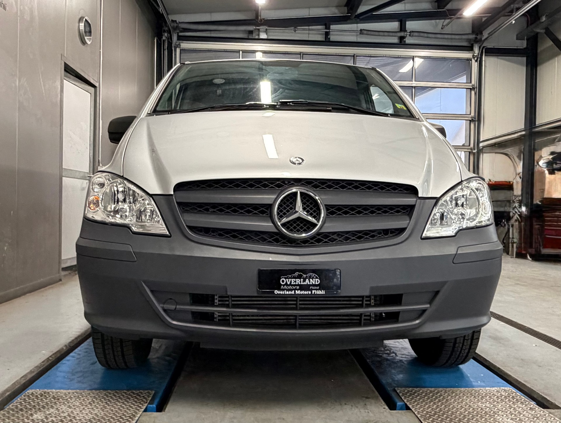 MERCEDES-BENZ Vito 116 CDI Blue Efficiency 4Matic A-image-6