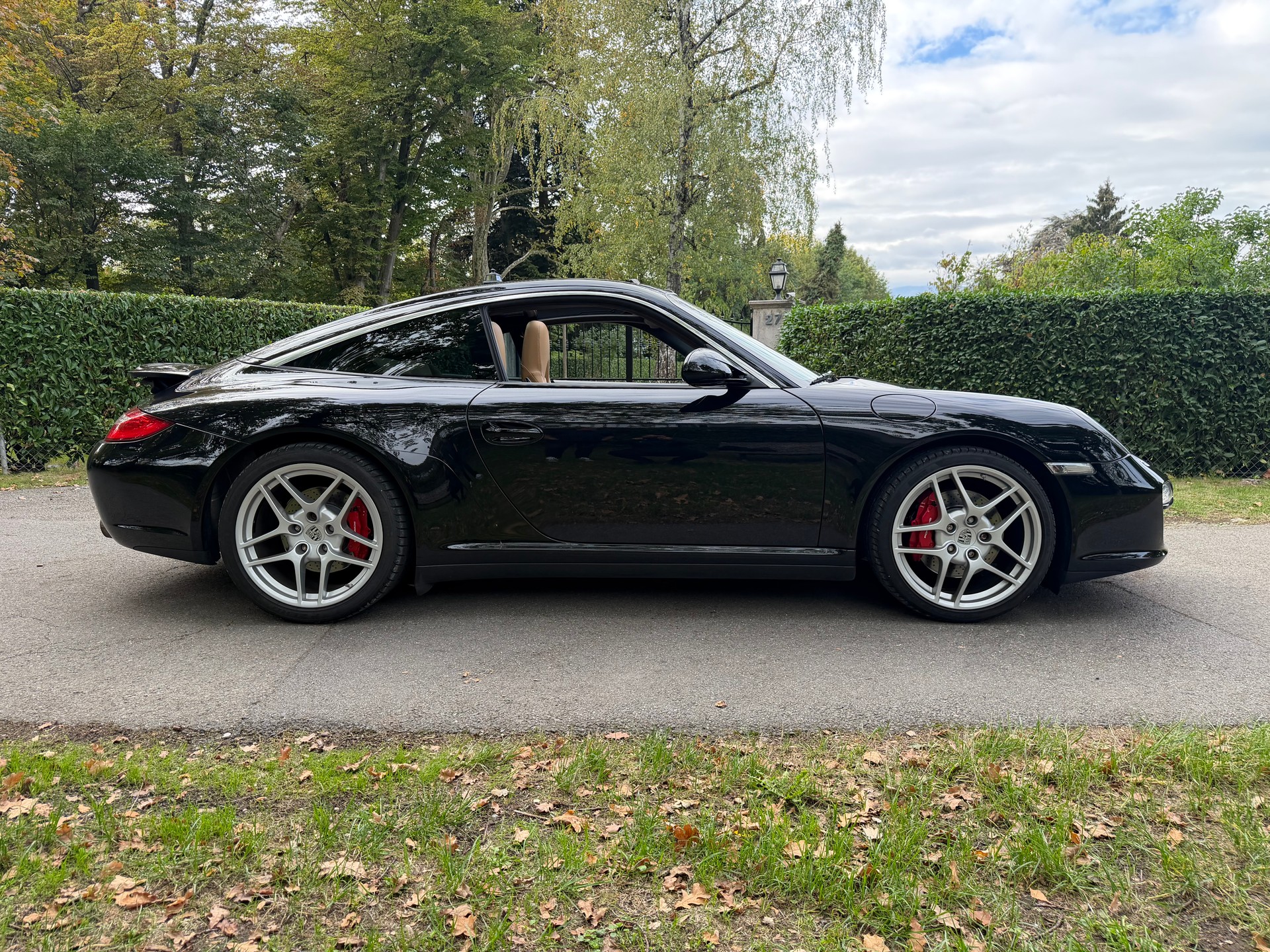 PORSCHE Targa 4S-image-7