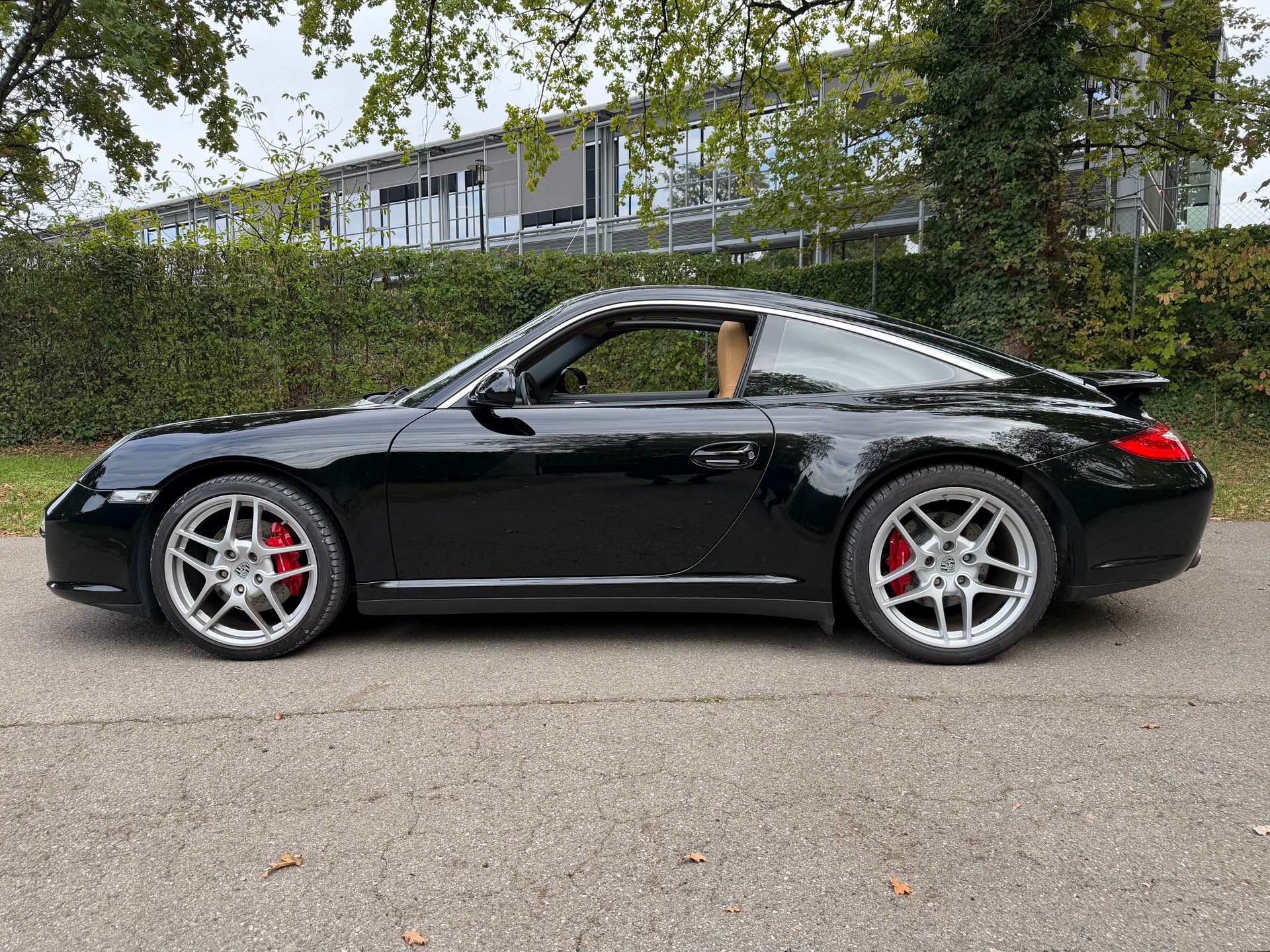 PORSCHE Targa 4S-image-3