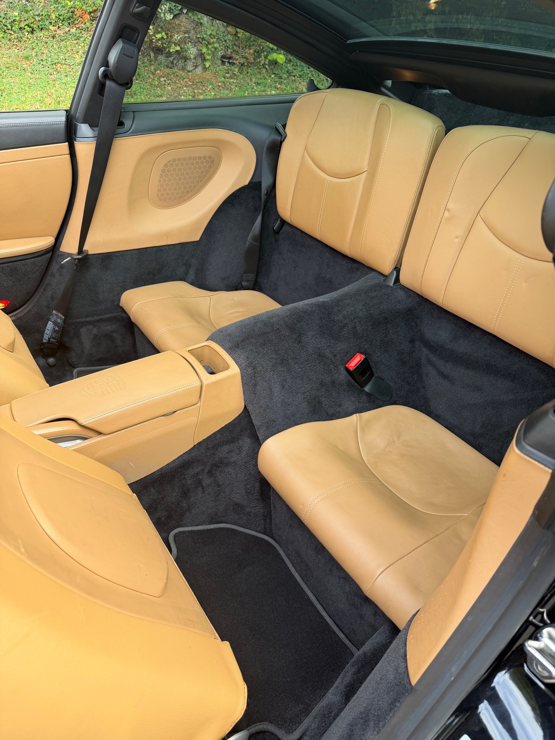 PORSCHE Targa 4S-image-14