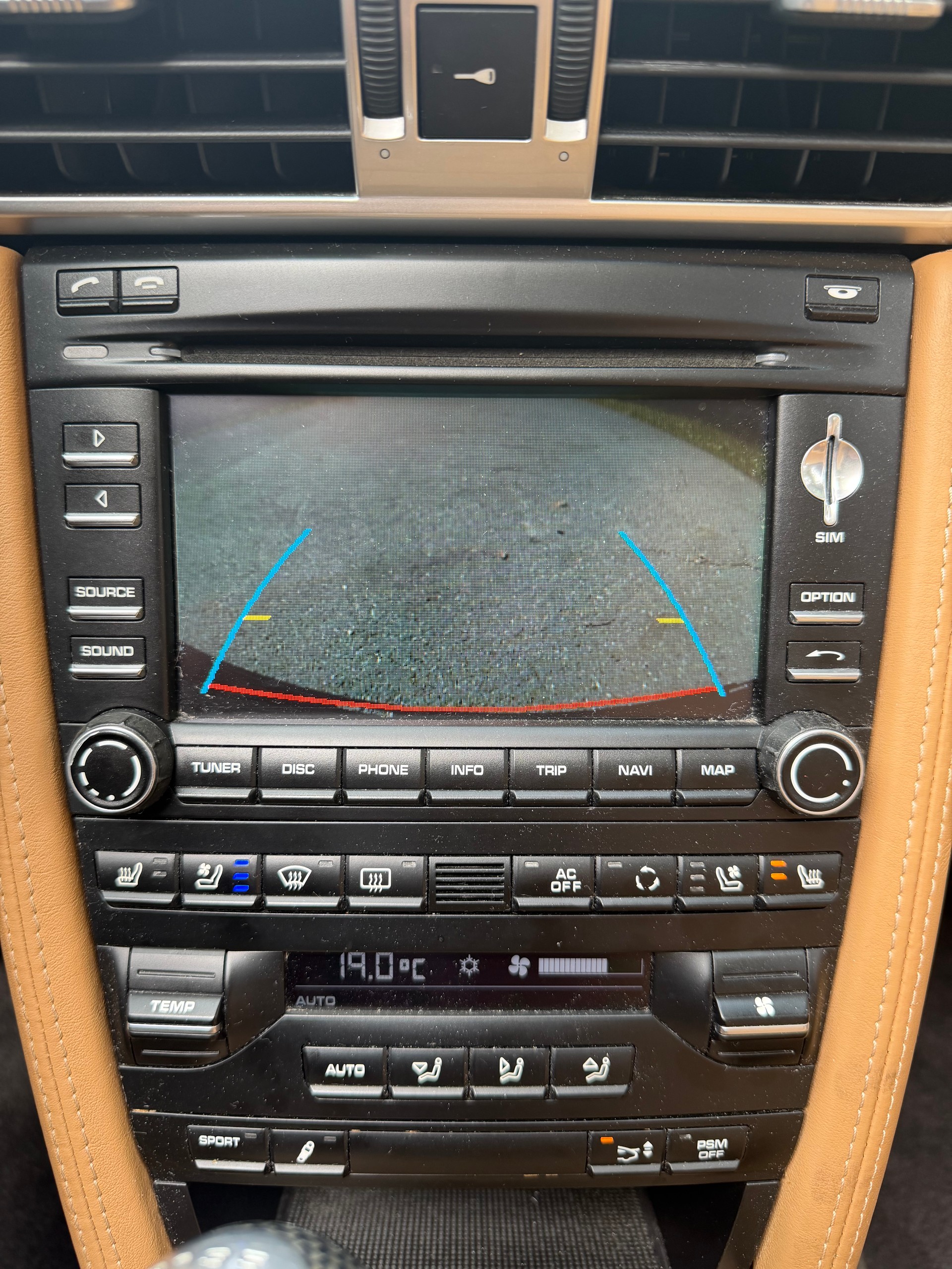 PORSCHE Targa 4S-image-10