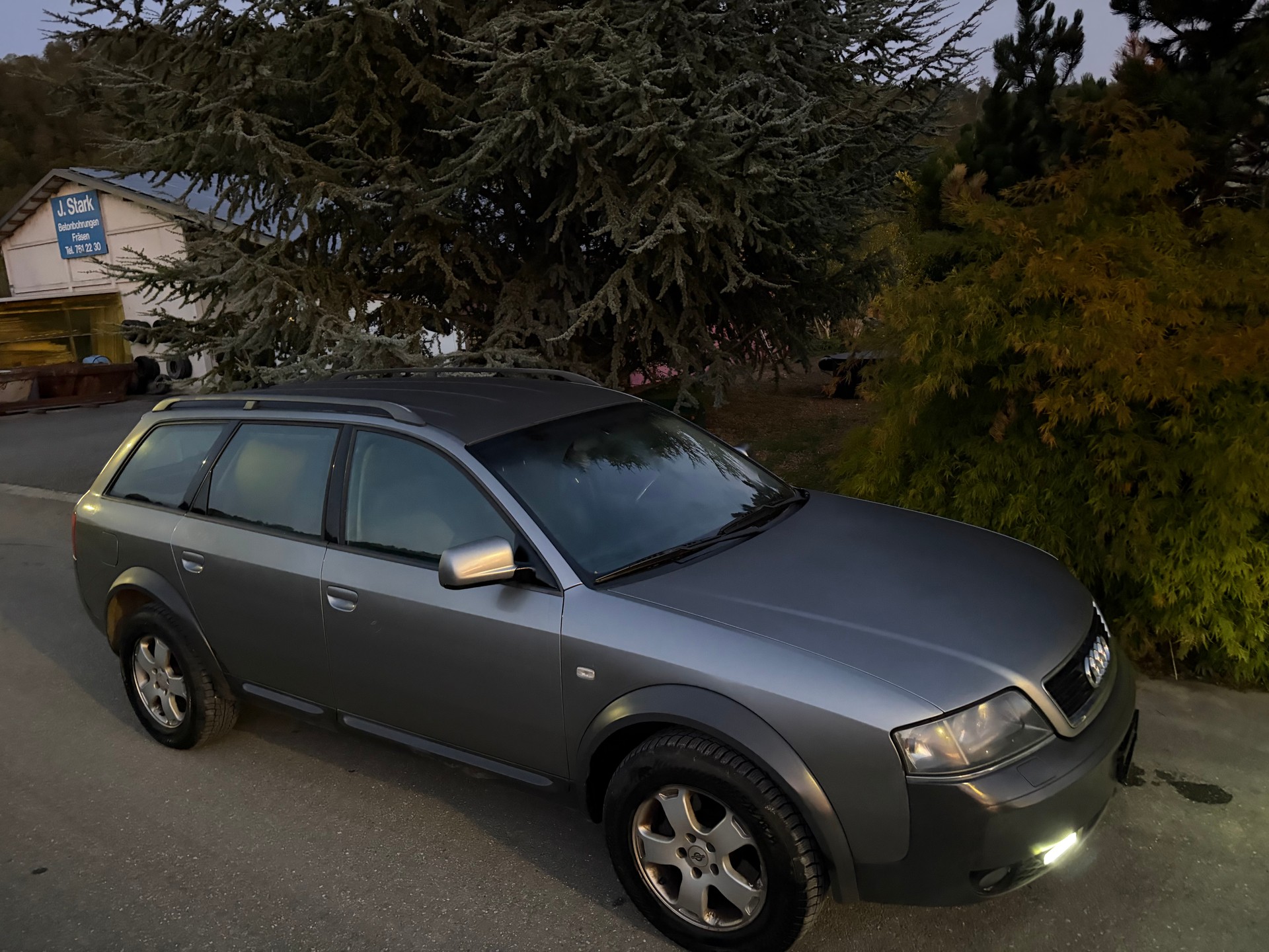 AUDI A6 allroad 2.5TDI quattro-image-4
