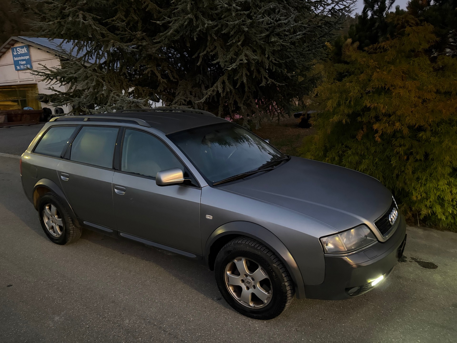 AUDI A6 allroad 2.5TDI quattro-image-3
