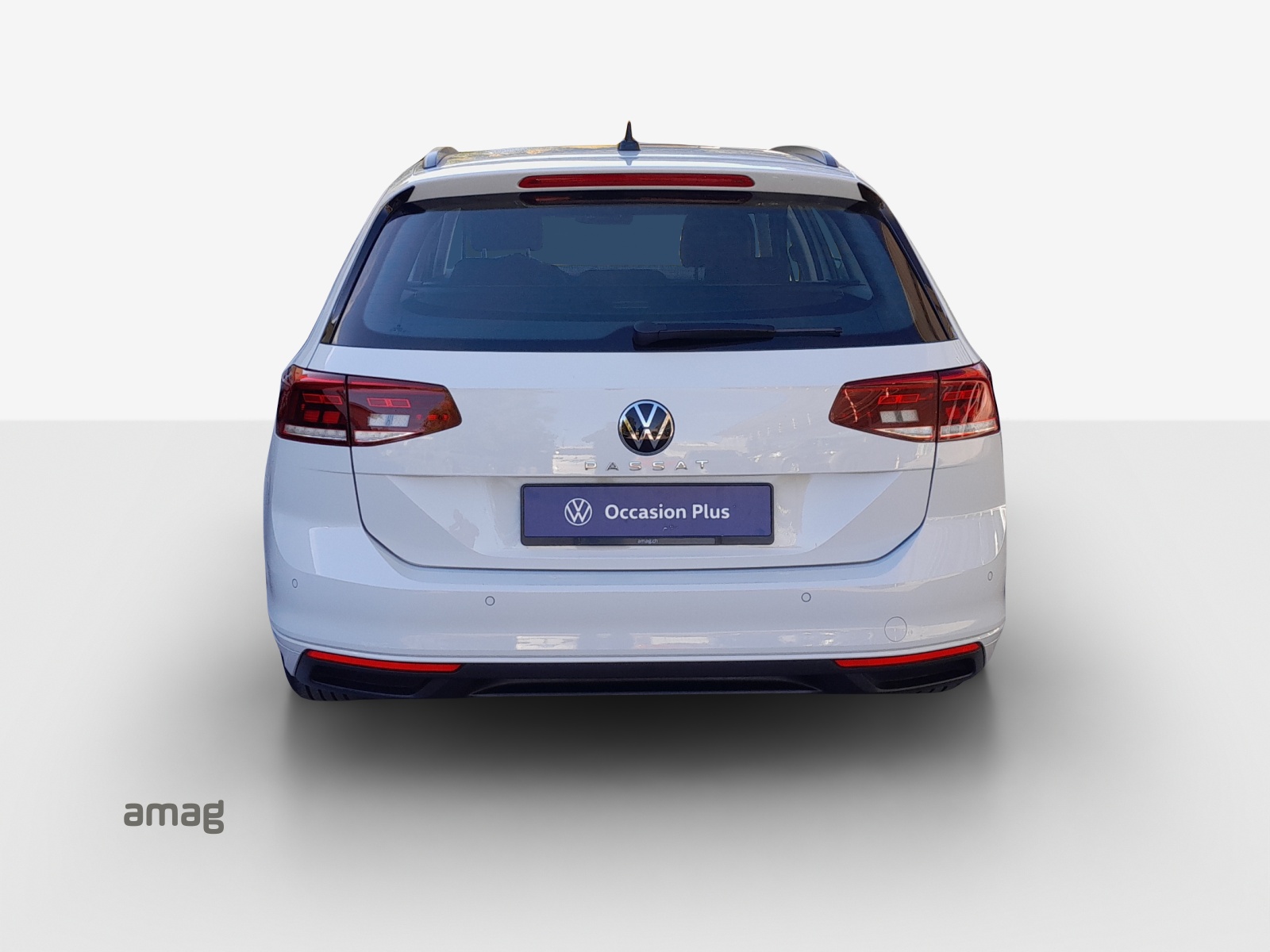 VW Passat 2.0 TDI BMT Business DSG-image-3