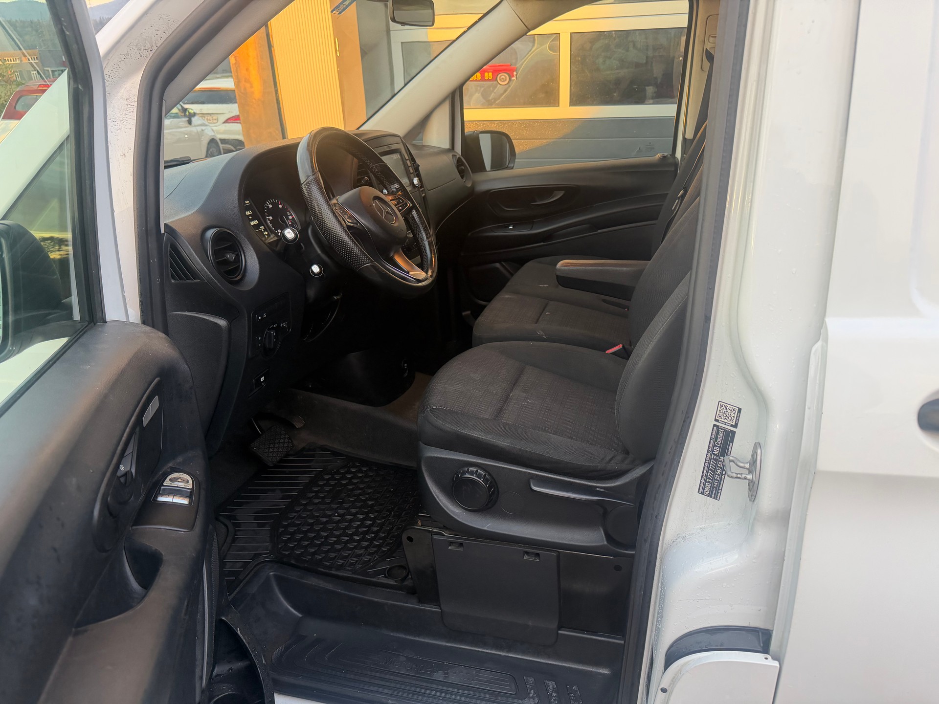 MERCEDES-BENZ Vito 114 BlueTEC L 7G-Tronic Euro 6-image-10