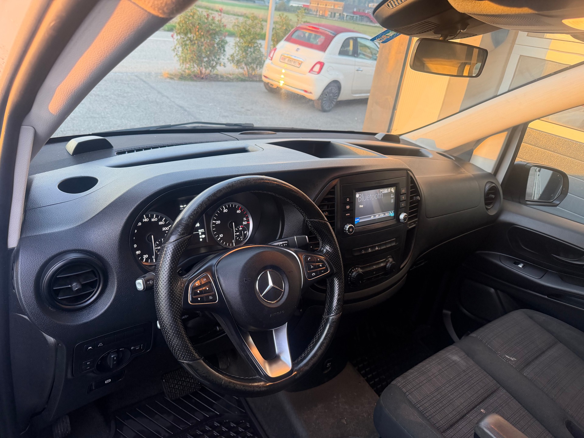 MERCEDES-BENZ Vito 114 BlueTEC L 7G-Tronic Euro 6-image-9