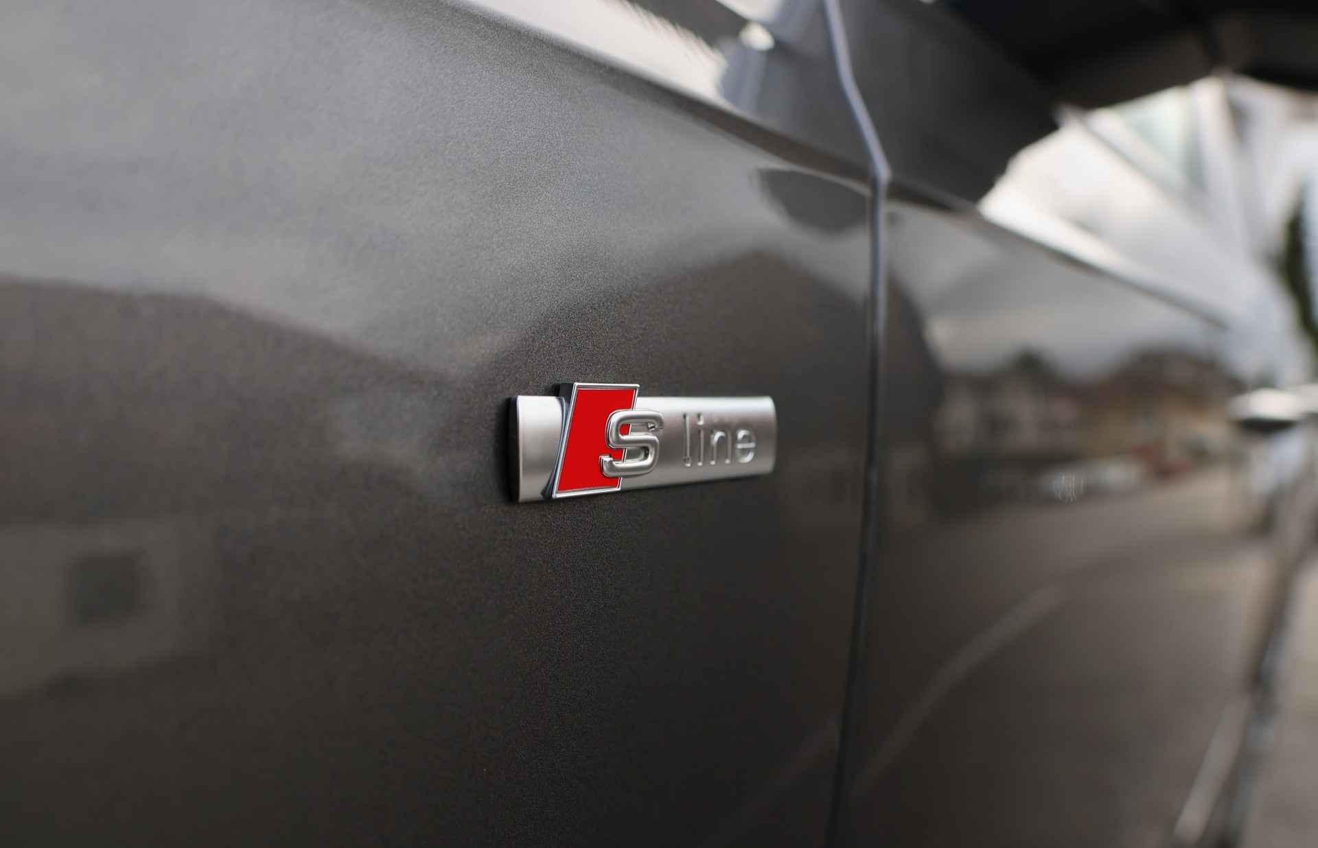 AUDI Q7 50 TDI quattro tiptronic S-Line 7 Plätzer-image-7