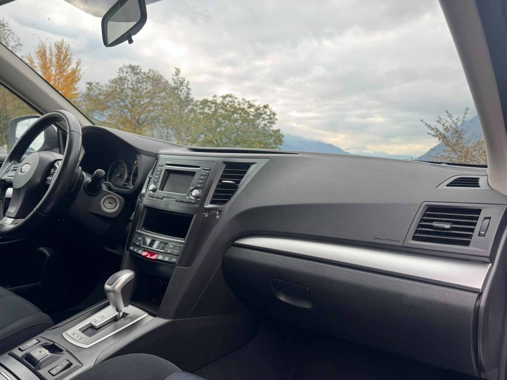 SUBARU Legacy 2.0i Swiss AWD Lineartronic-image-14