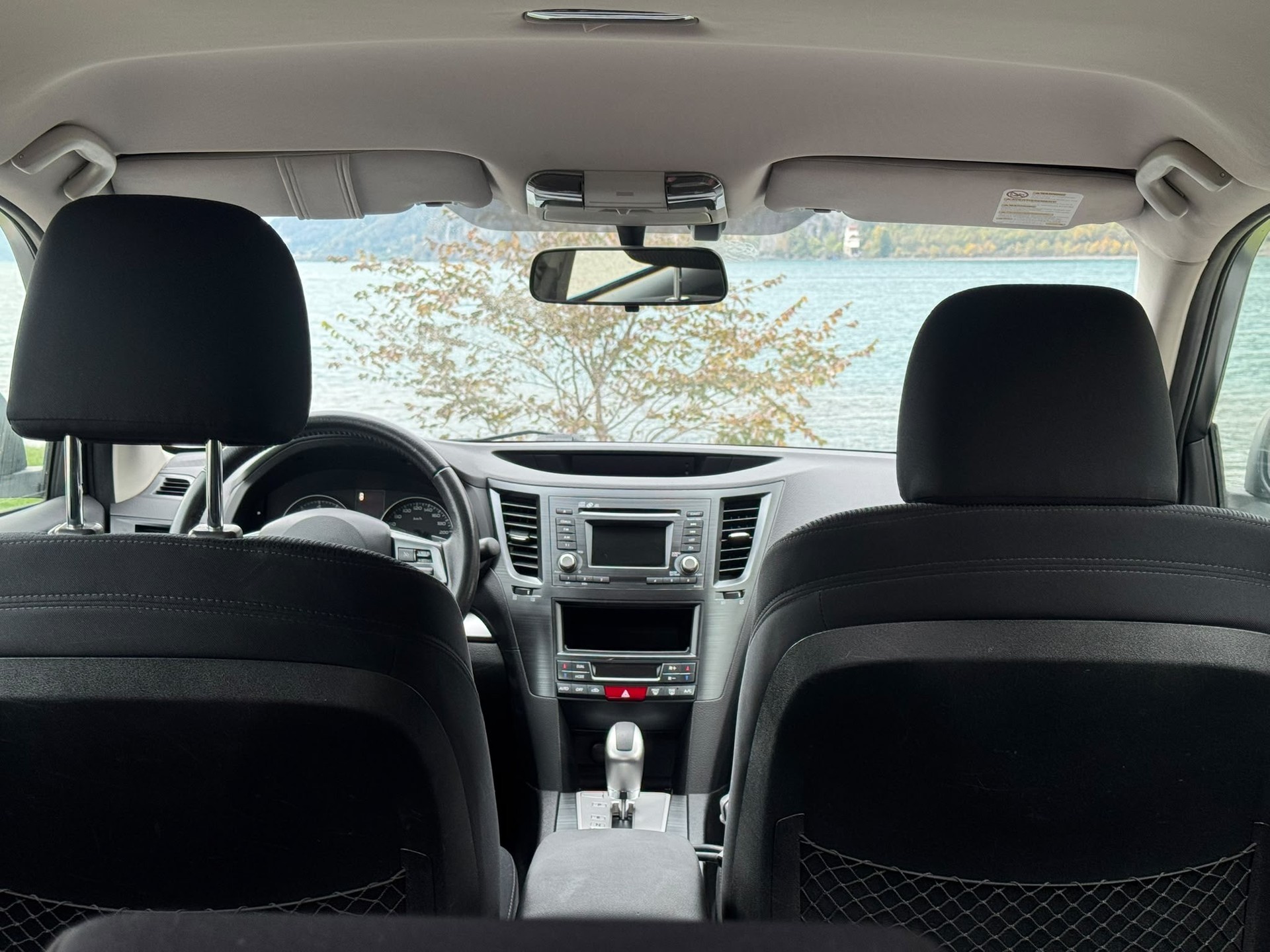 SUBARU Legacy 2.0i Swiss AWD Lineartronic-image-6