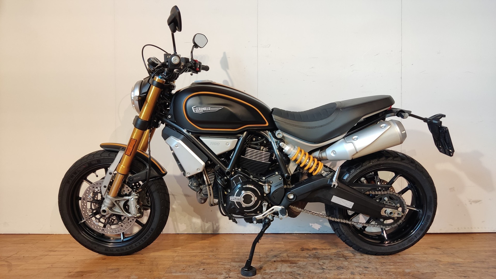 DUCATI Scrambler 1100 Sport-showroom-element-1