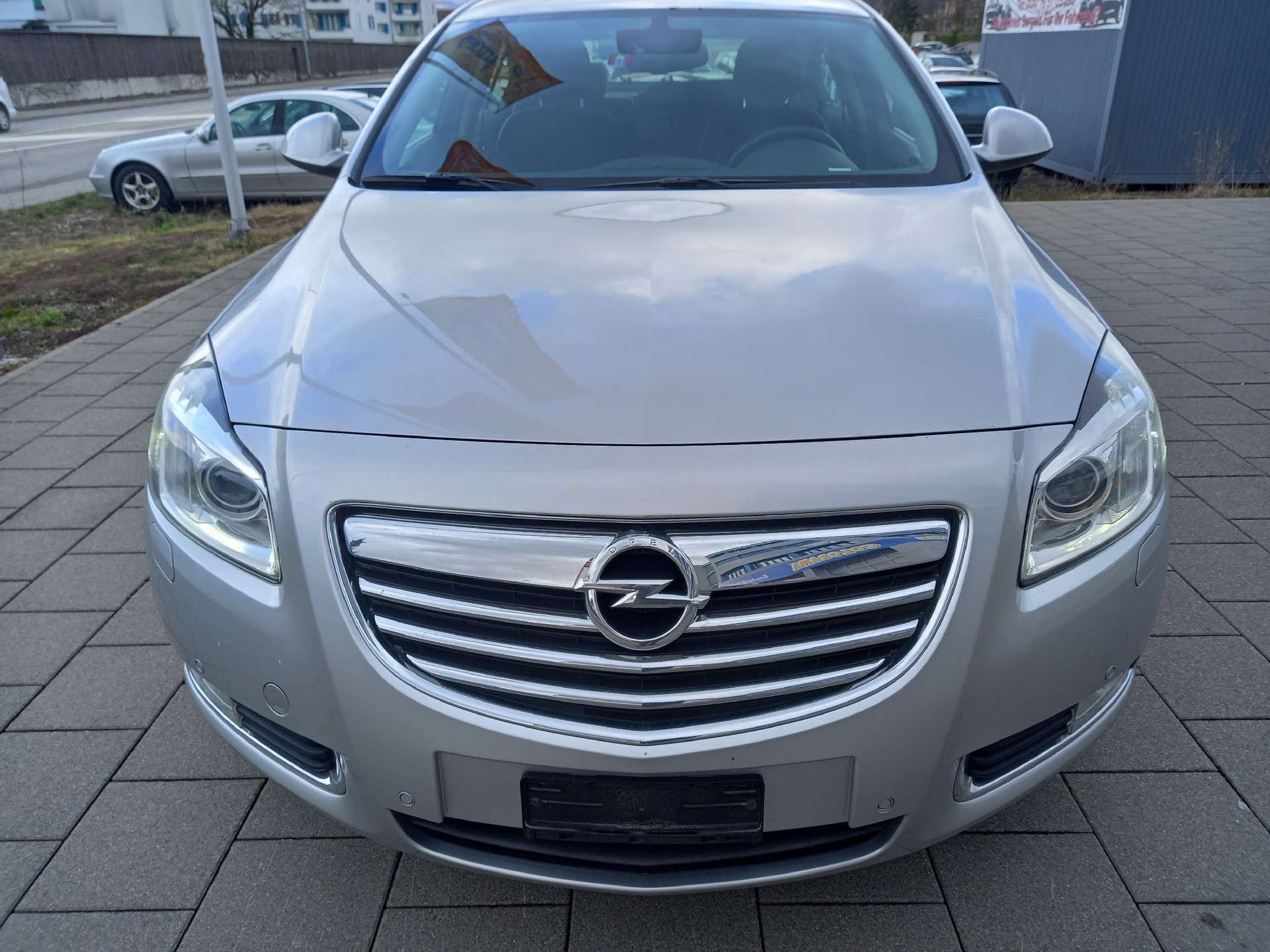 OPEL Insignia 2.0 Turbo Anniversary Edition-image-2