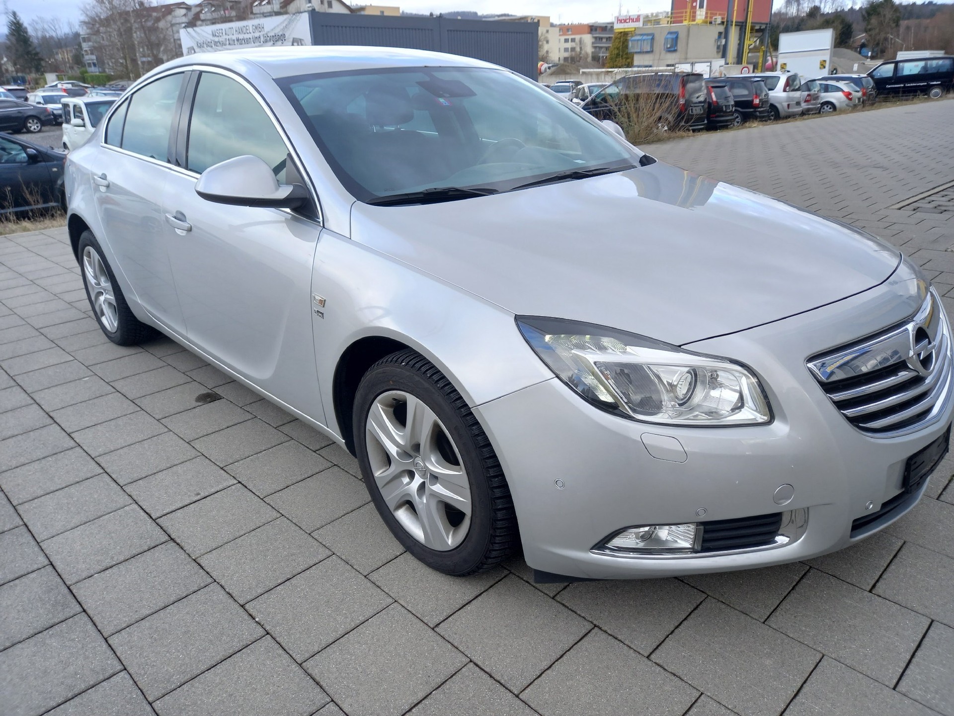 OPEL Insignia 2.0 Turbo Anniversary Edition-image-1