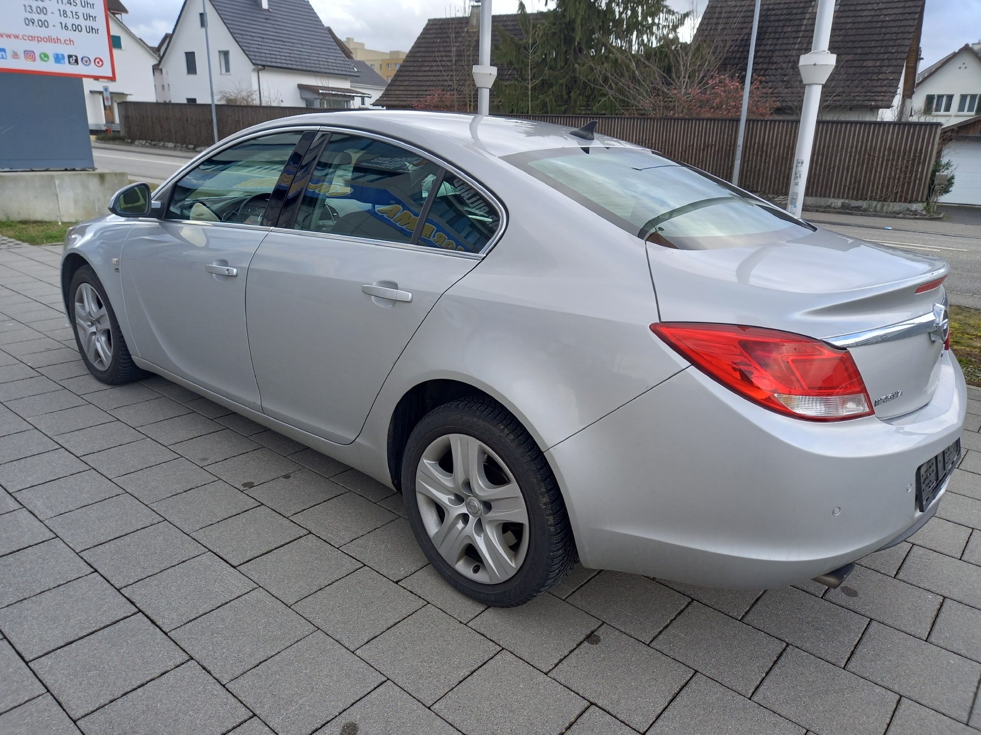 OPEL Insignia 2.0 Turbo Anniversary Edition-image-5