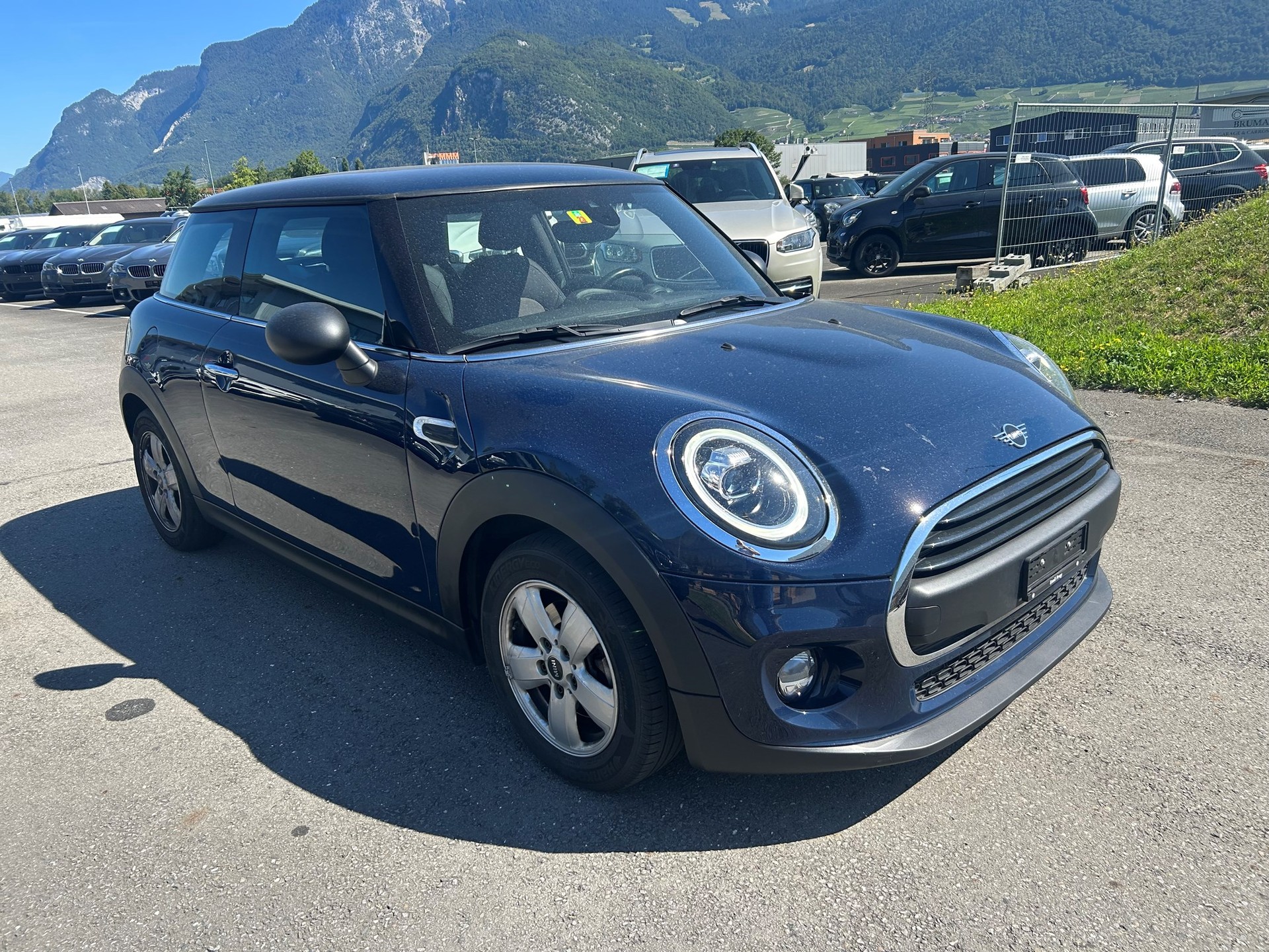 MINI One-image-2
