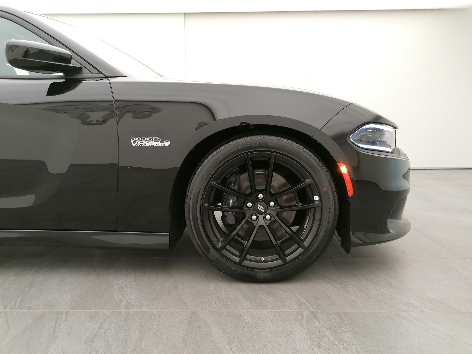 DODGE Charger 392 Daytona 6.4-image-6