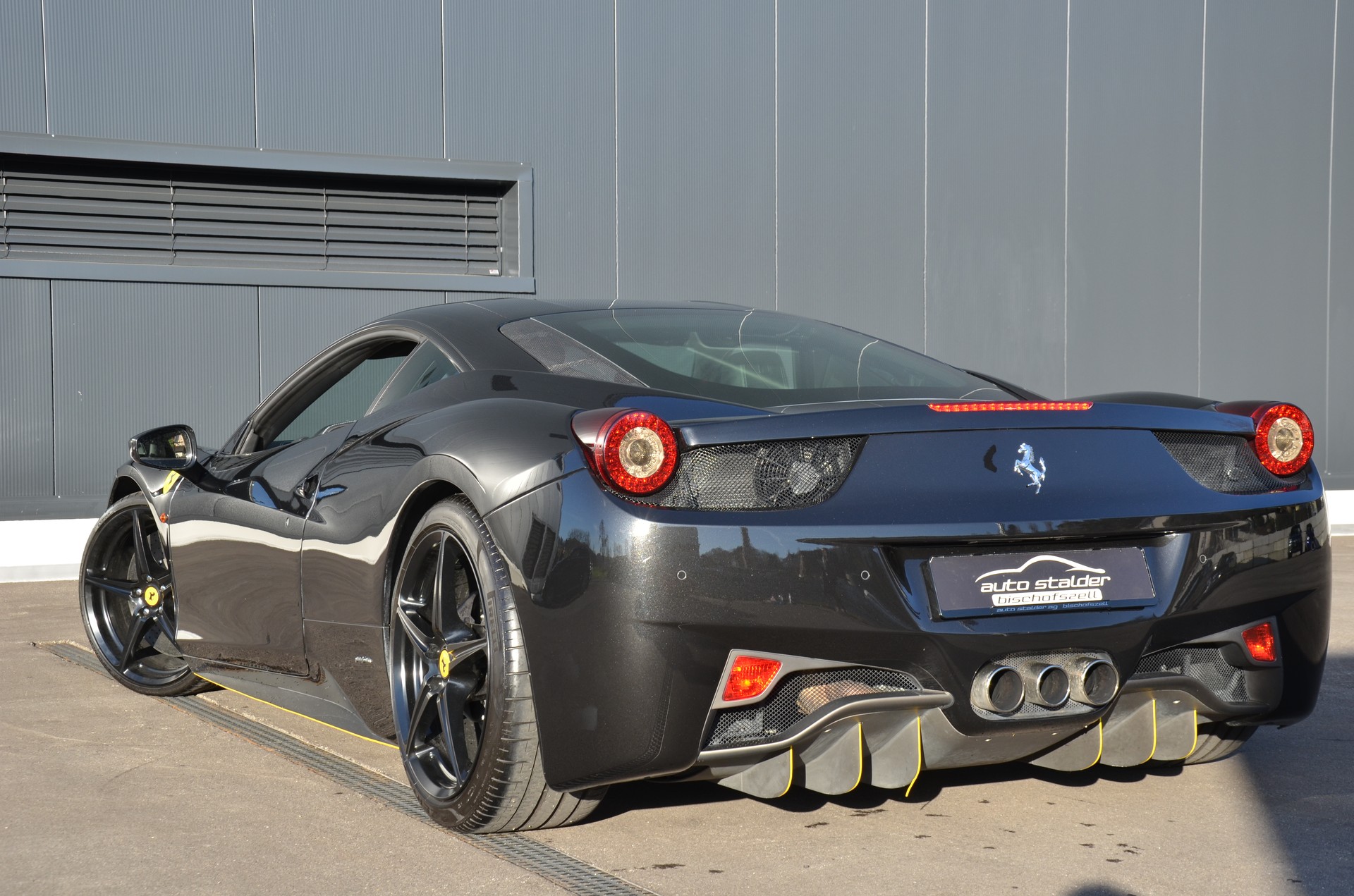 FERRARI 458 Italia 4.5 V8-image-8