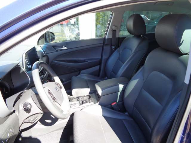 HYUNDAI Tucson 1.6 T-GDi Amplia 4WD-image-4