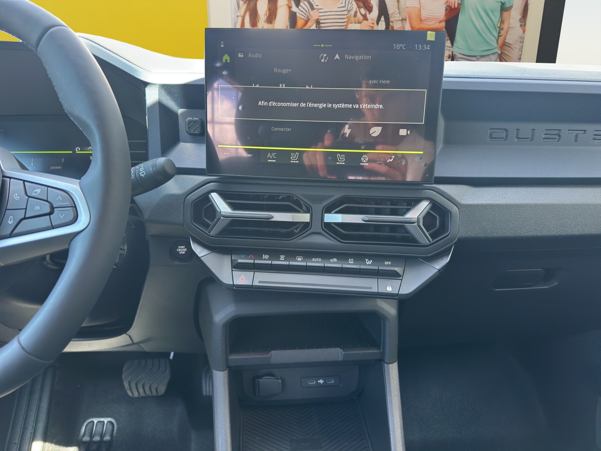 DACIA Duster HEV 155 Journey-image-11