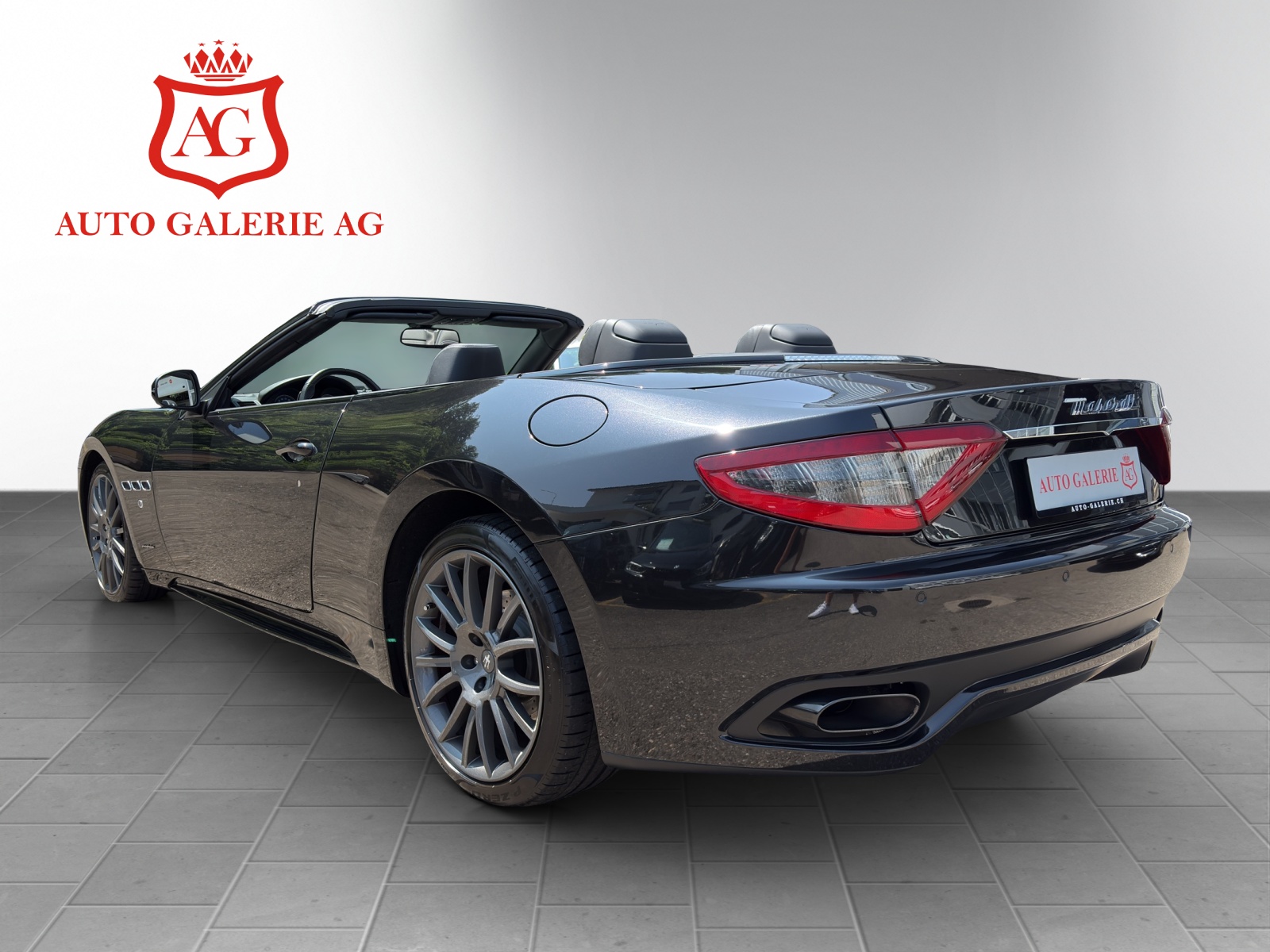 MASERATI GranCabrio Sport Automatica-image-2