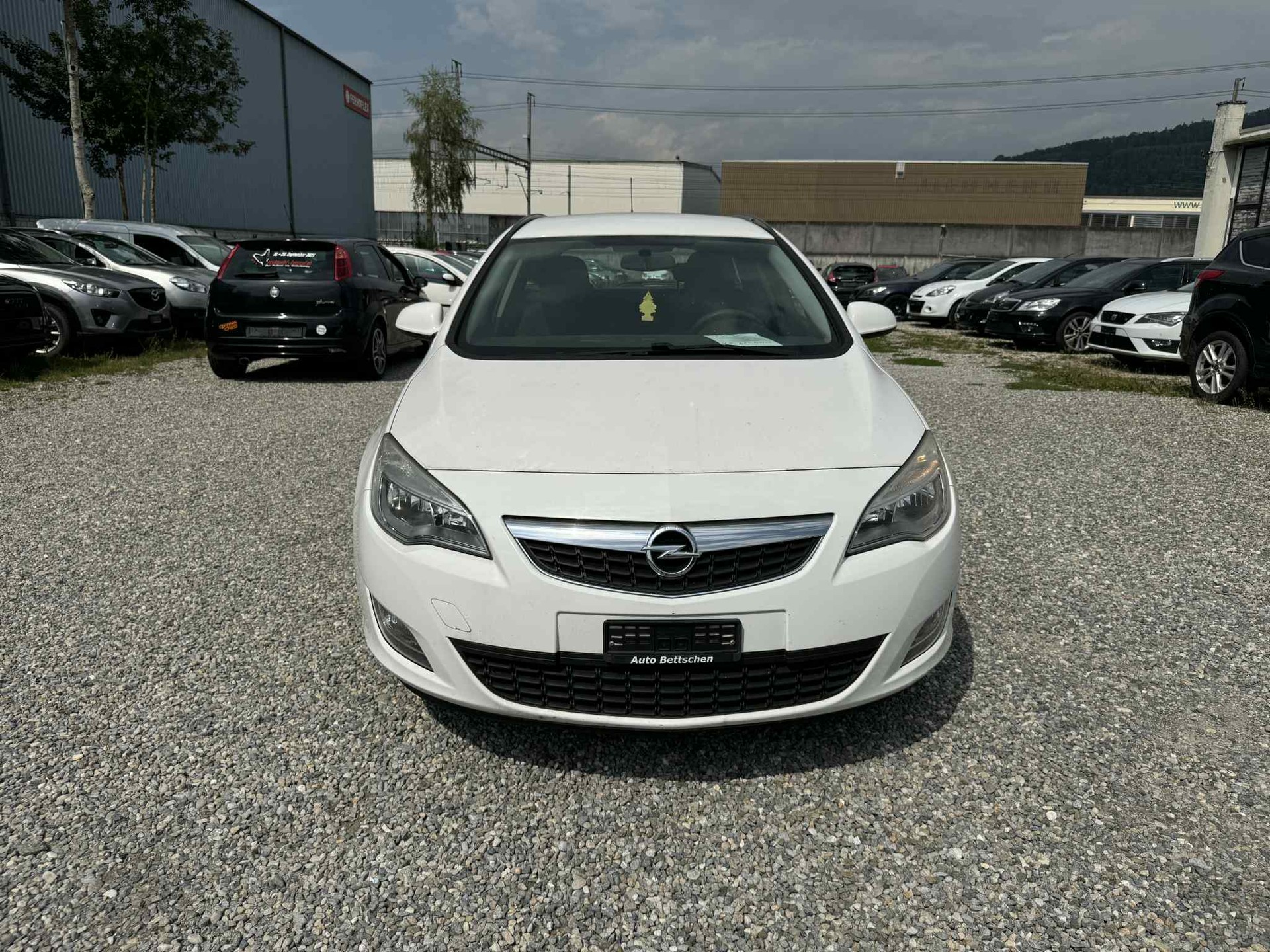 OPEL Astra SportsTourer 1.4i 16V Turbo Sport-image-6