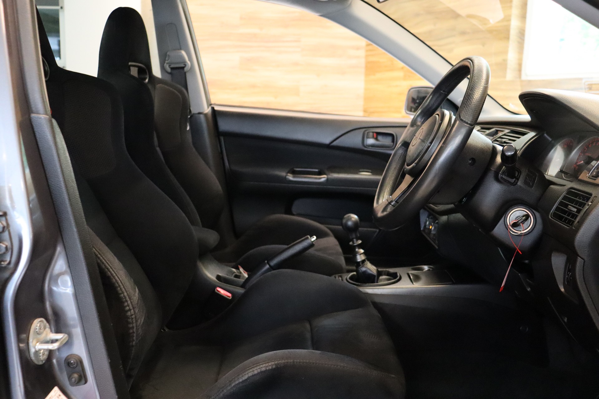 MITSUBISHI Lancer Evo 8 2.0 EVOLUTION MR-image-9