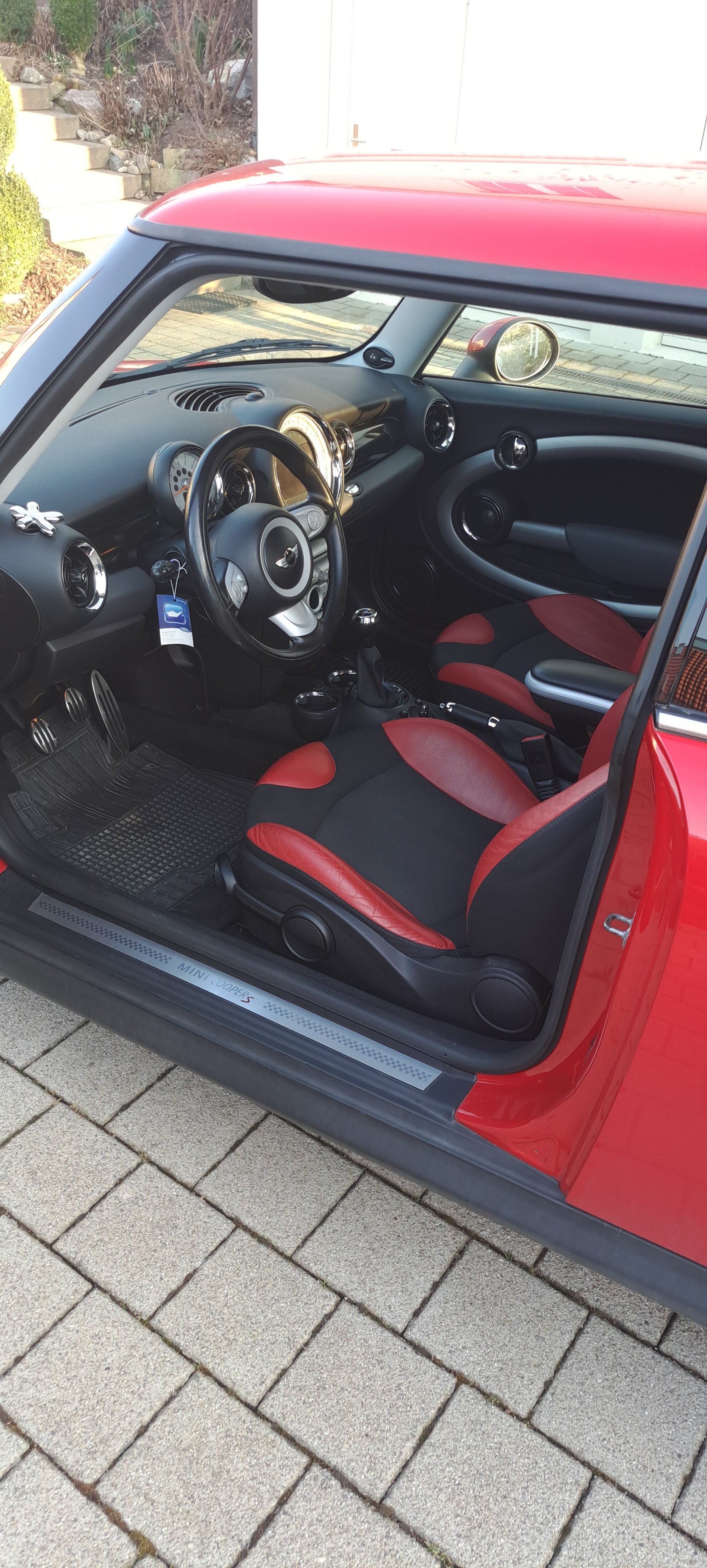 MINI Cooper S-image-4