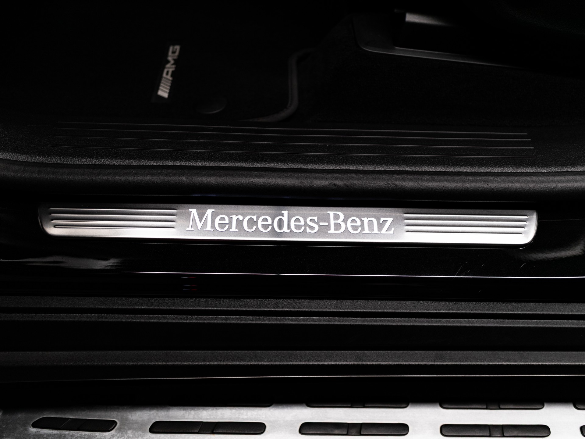 MERCEDES-BENZ GLE 450 d 4Matic 9G-Tronic-image-10