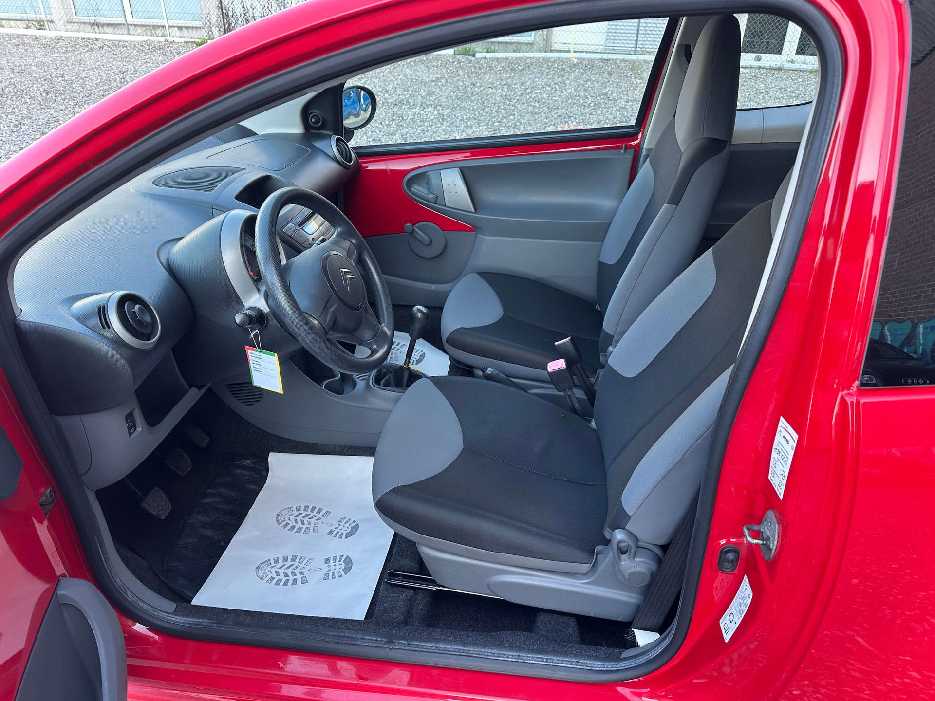 CITROEN C1 1.0i Essentiel (X)-image-14