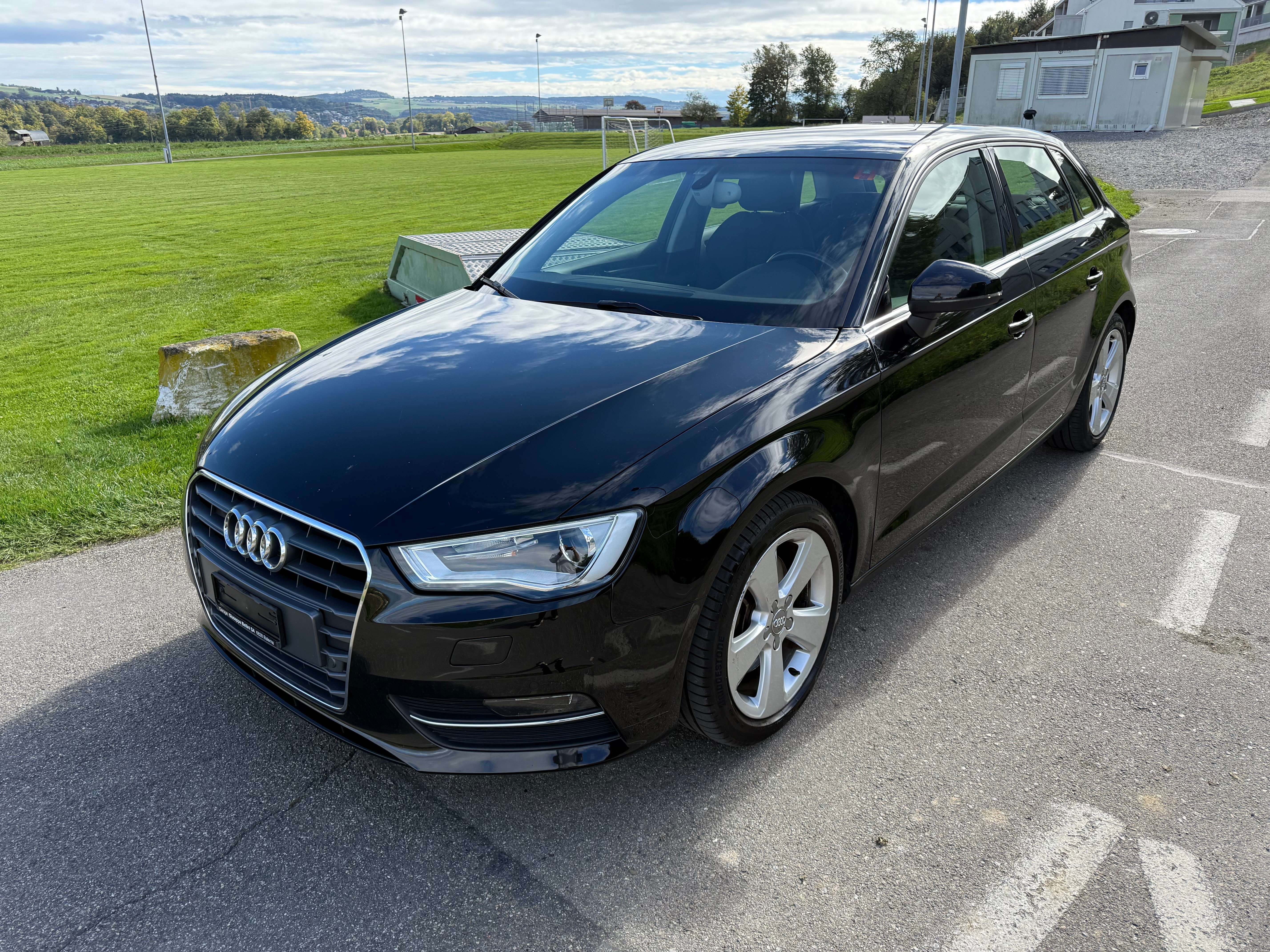 Car photo